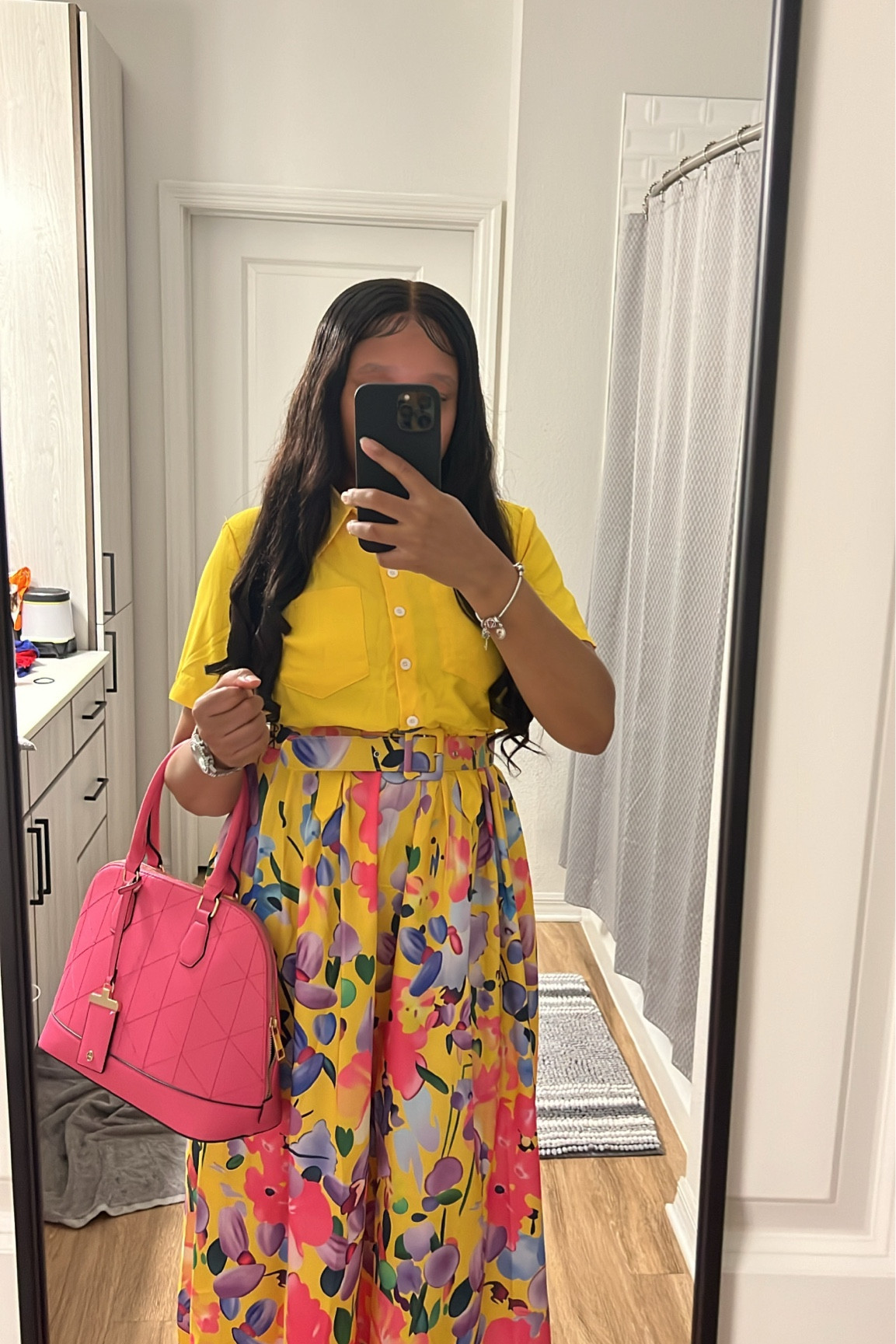 So many compliments on this dress💛
