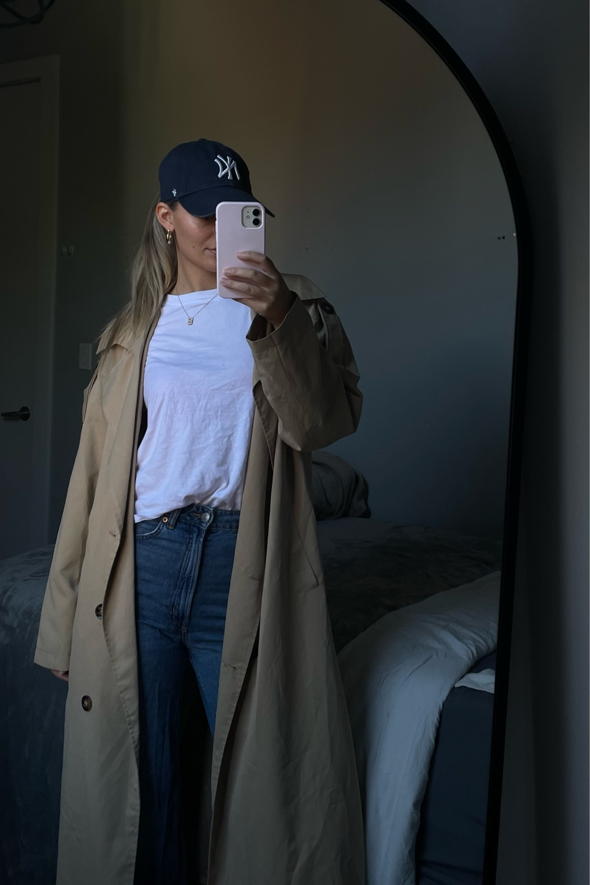 fall outfits, fall style, tote bag, basic outfit, casual outfit, trendy, outfit inspiration, ootd, outfit ideas, baseball cap, jeans

#LTKbeauty #LTKstyletip #LTKfindsunder100