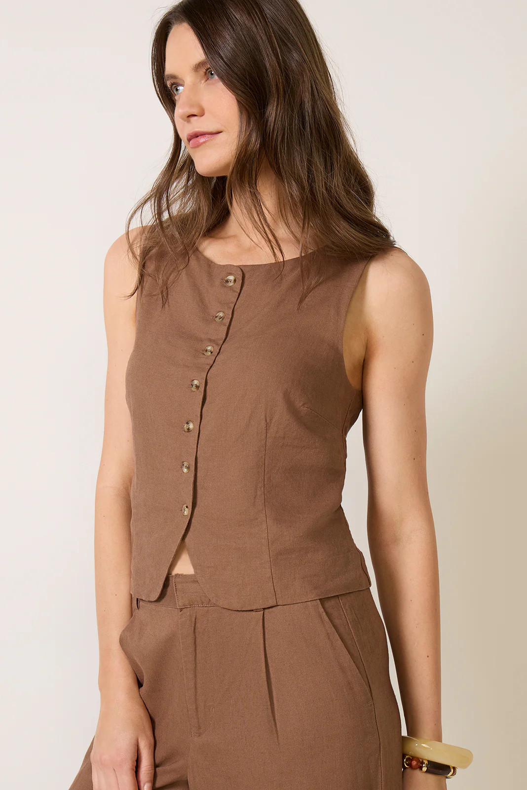 Roman Linen Vest | Evereve