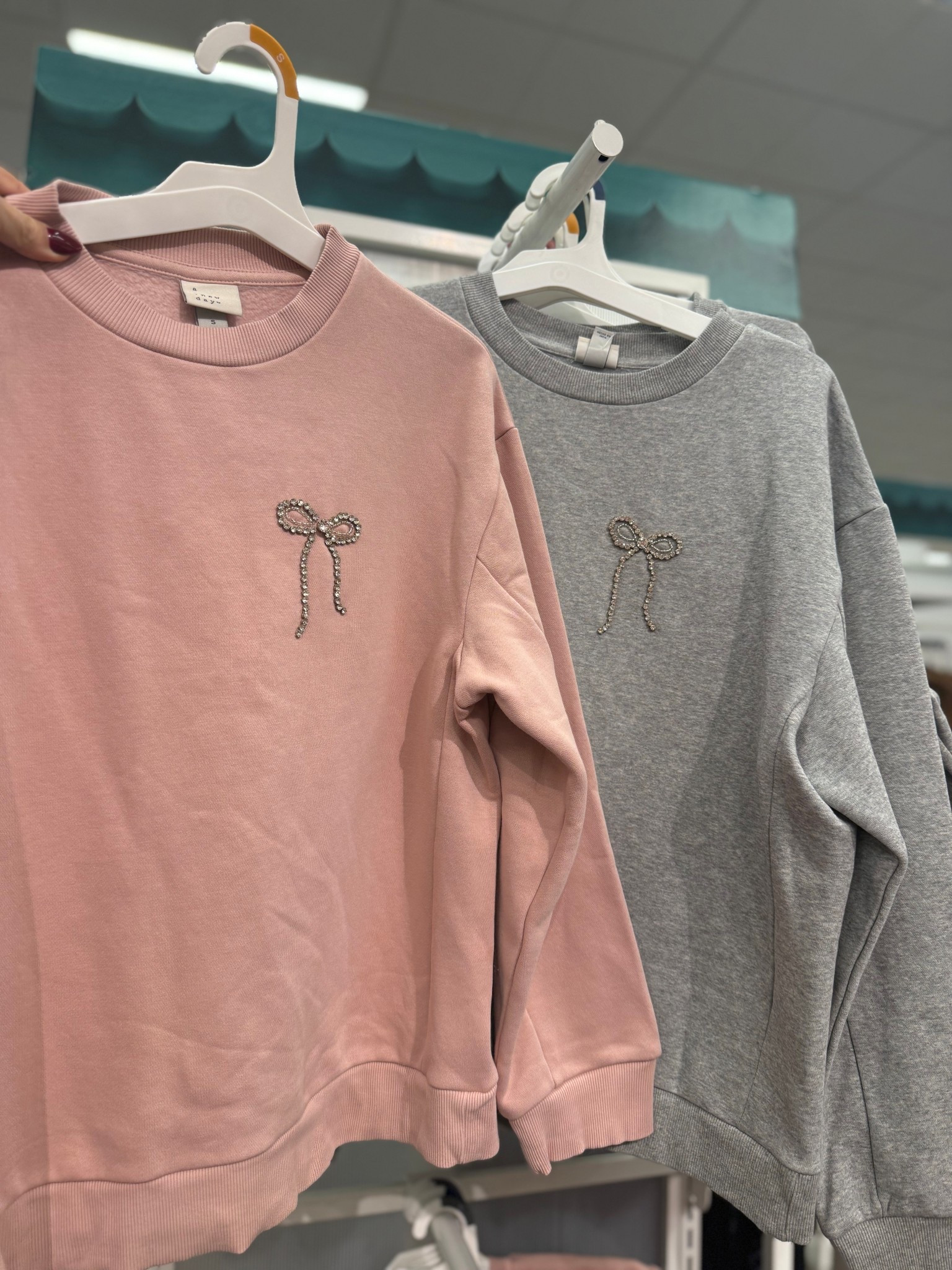 What pullover dreams are made of. Immediately yes!!!

#LTKgrwm #LTKHoliday #LTKootd