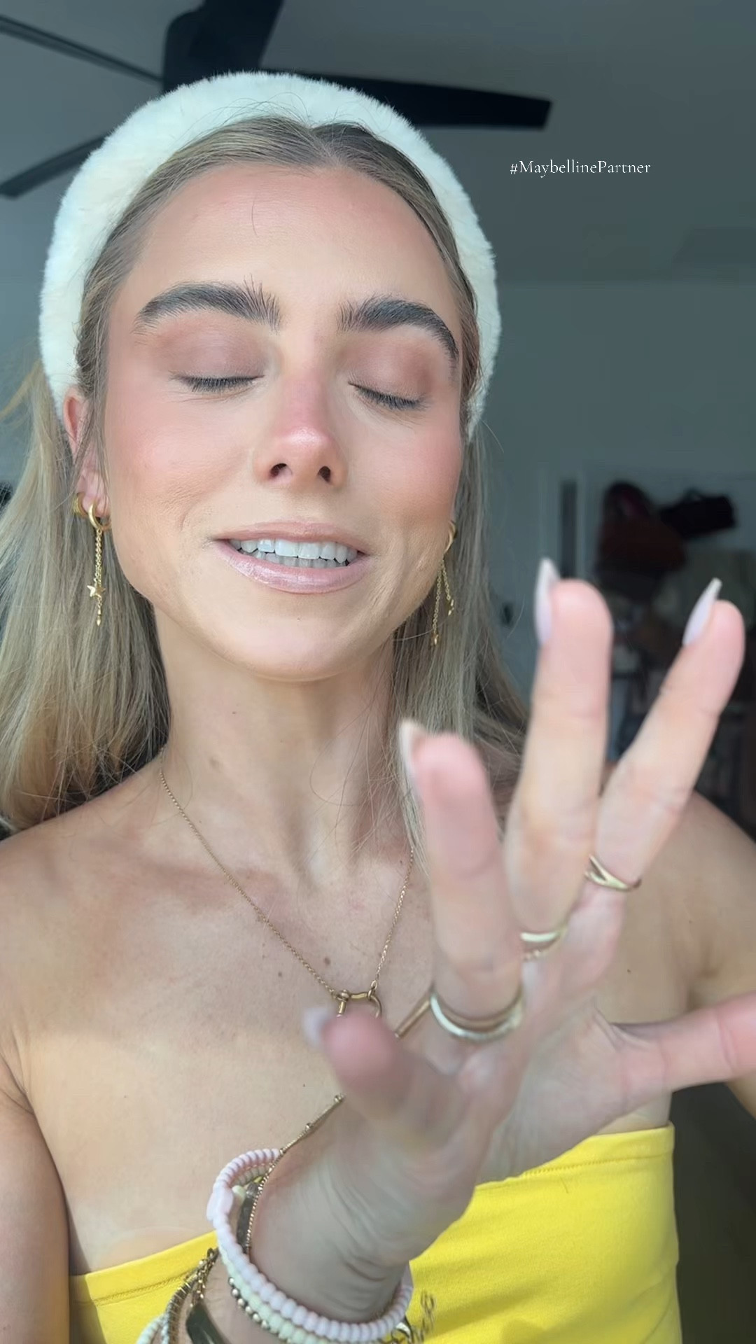 Maybelline Superfluff Volumizing Brow Mousse, All Day Tinted Brow Gel For Soft Full Brows, Soft Brown

#LTKSaleAlert #LTKBeauty #LTKgrwm