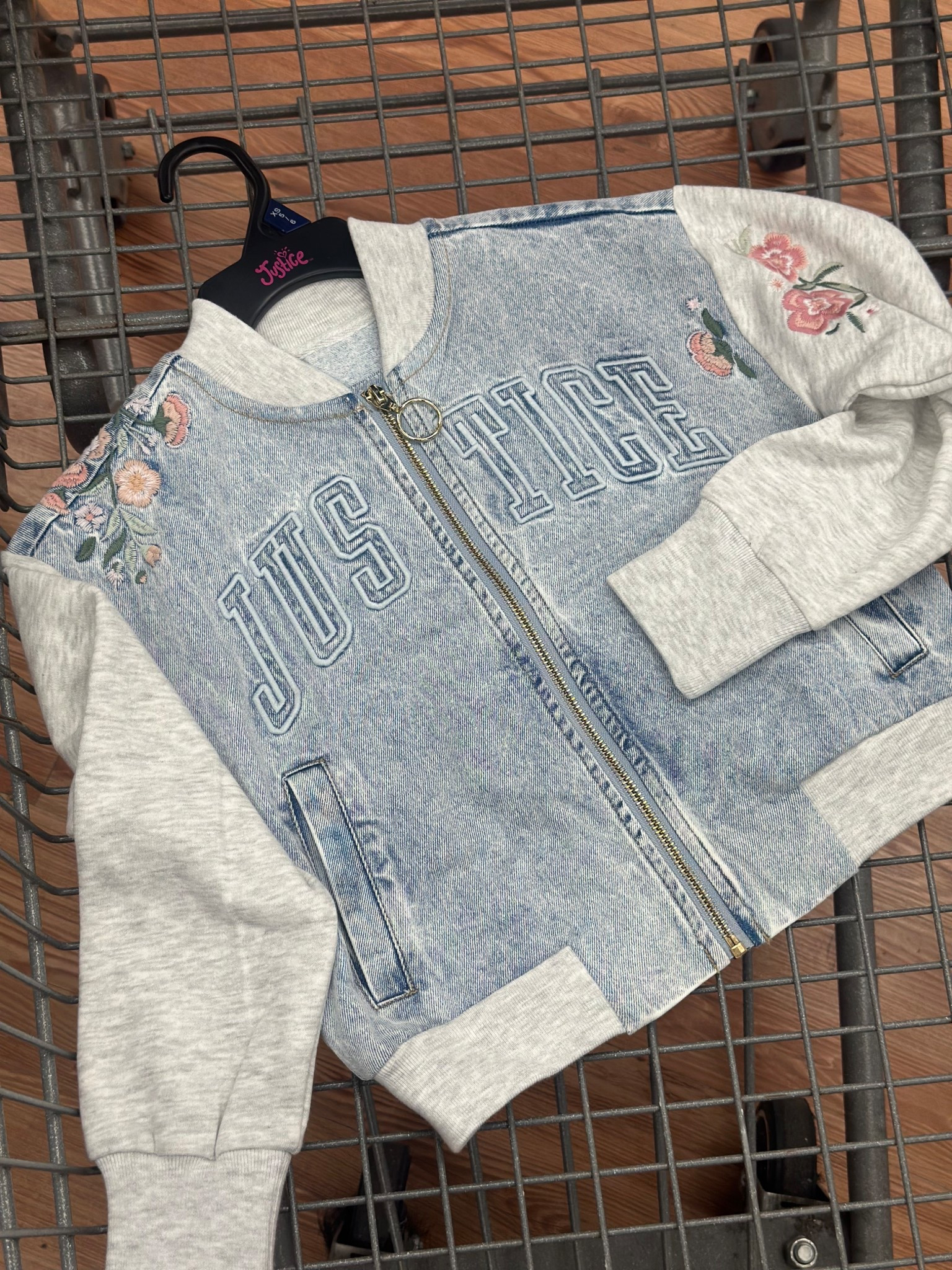 10 year old fall fashion finds 👗🧤🧣 #fallfashion2025 #tweenfallfashion #

#LTKSeasonal