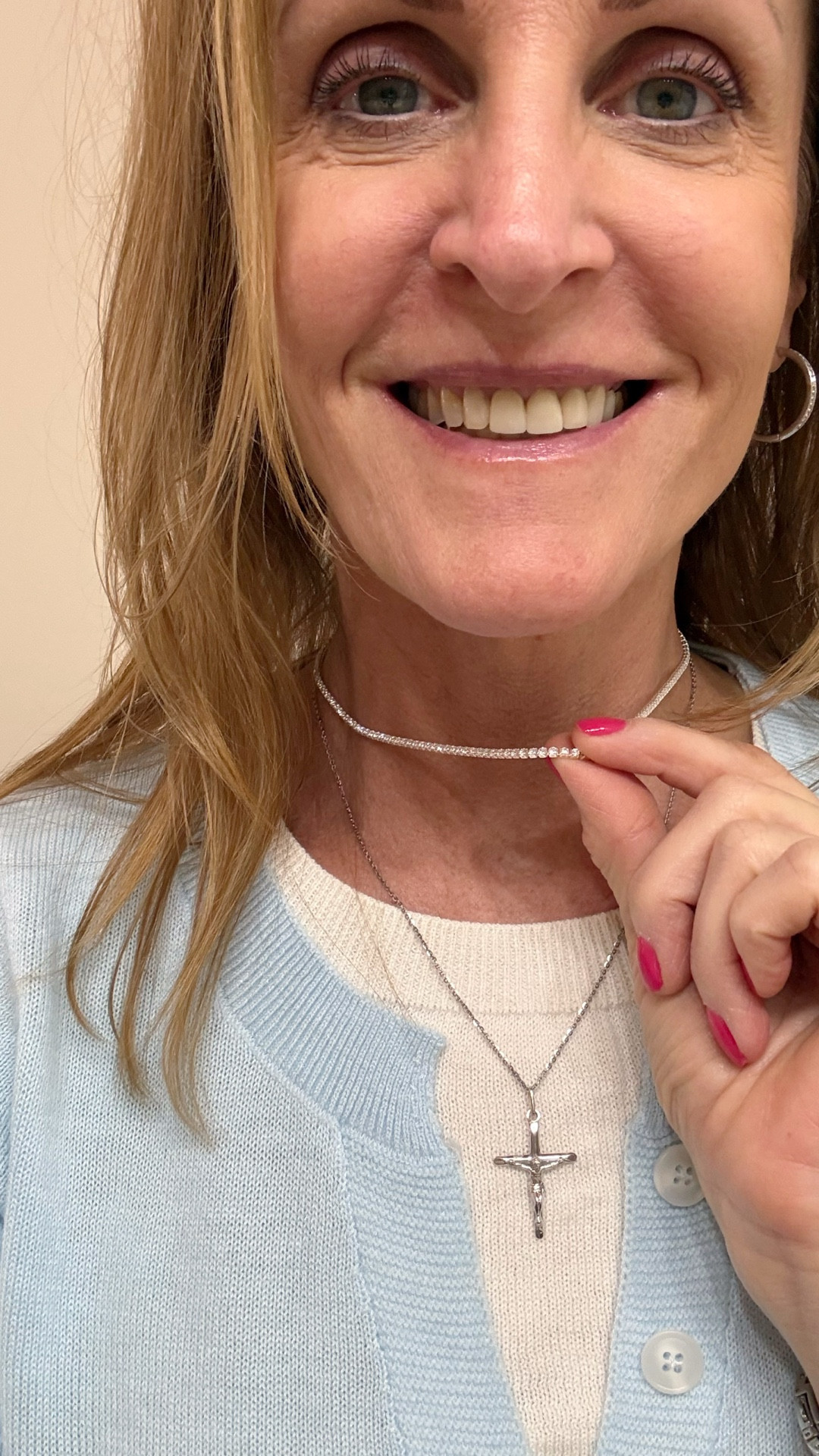 I am LOVING this inexpensive tennis necklace!  It comes in sterling silver and gold plated. AND it comes in 2mm and 3mm.  And they’re all under $15!

#LTKSaleAlert #LTKOver40