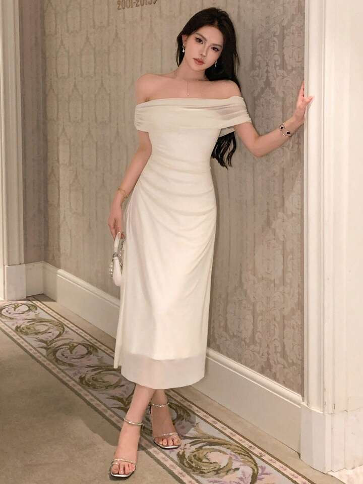 DAZY Vestido Sólido Com Sobreposição De Malha E Laterais Franzidas | SHEIN