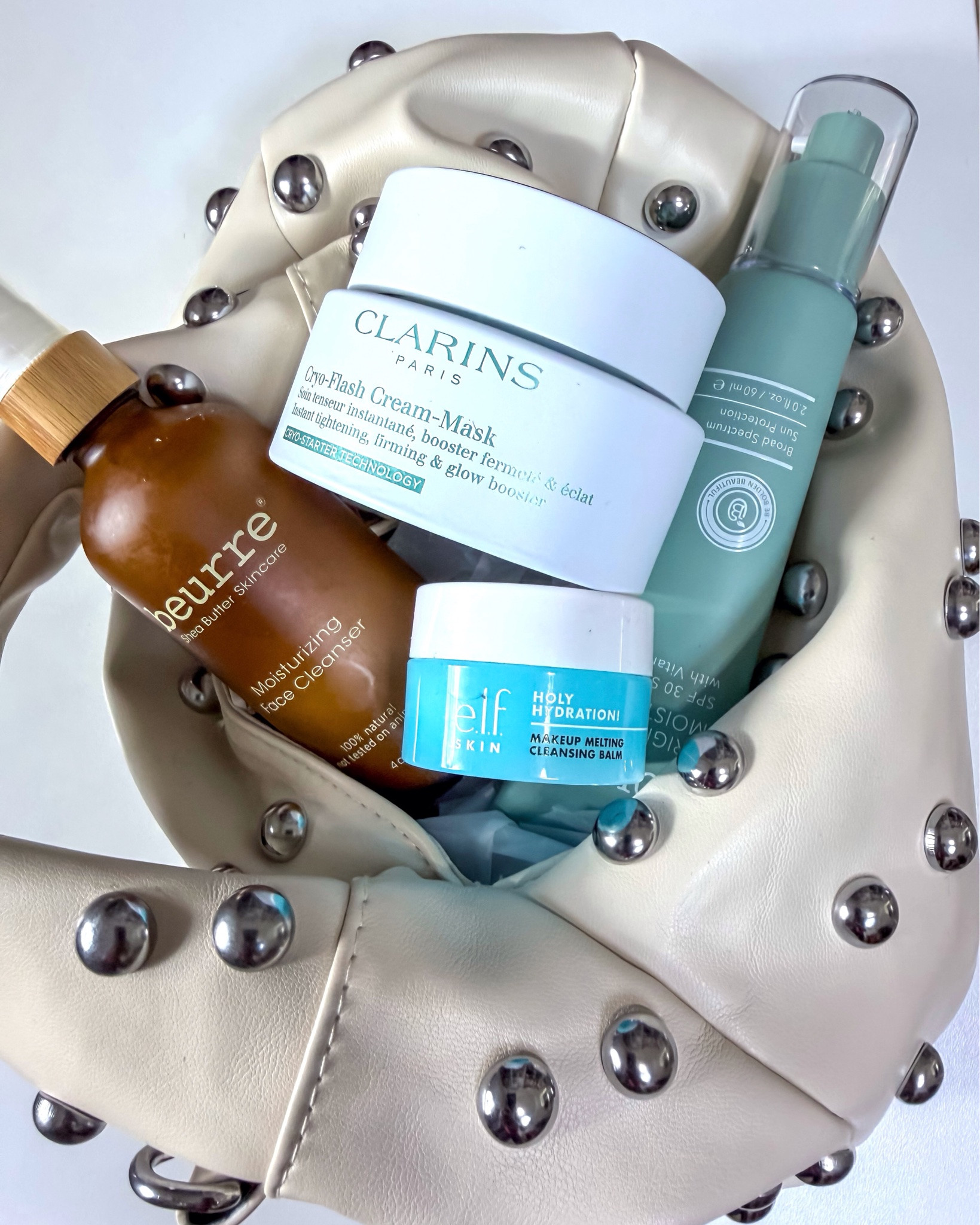 Because good skin starts with consistency, not perfection. ✨

✨ My Current Skincare Lineup ✨
MAKEUP REMOVERS
🩷 e.l.f. Holy Hydration! Makeup Melting Cleansing Balm
Melts away makeup, sunscreen, and impurities without stripping the skin.
🩷 Garnier SkinActive Micellar Cleansing Water
Gently removes makeup and cleanses in one easy step—no rinsing required.

CLEANSERS
🤍 L’Occitane Shea Cleansing Face Cream
A creamy cleanser that leaves skin feeling soft, clean, and comfortable.
🤎 Beurre Moisturizing Face Cleanser
Hydrates while cleansing to help maintain a healthy skin barrier.

MASKS
💙 The Outset Purifying Blue Clay Mask
Helps draw out impurities and excess oil for a refreshed complexion.
🤍 Clarins Cryo-Flash Cream-Mask
Instantly cools, tightens, and boosts radiance for a healthy-looking glow.

TONERS
💜 Clean & Clear Essentials Deep Cleaning Astringent
Helps fight breakouts and minimize excess oil for clearer-looking skin.
🤍 Thayers Unscented Witch Hazel Facial Toner
Balances and soothes skin while providing lightweight hydration.

MOISTURIZERS
💙 Clean & Clear Dual Action Moisturizer
Hydrates skin while helping to prevent acne breakouts.
🧡 Bolden Brightening Moisturizer
Provides lasting hydration while promoting a more even, radiant complexion.

#dallascontentcreator #skincare #skincaretips #dallasinfluencer #brownskingirls

#LTKmorningroutine #LTKselfcare #LTKBeauty
