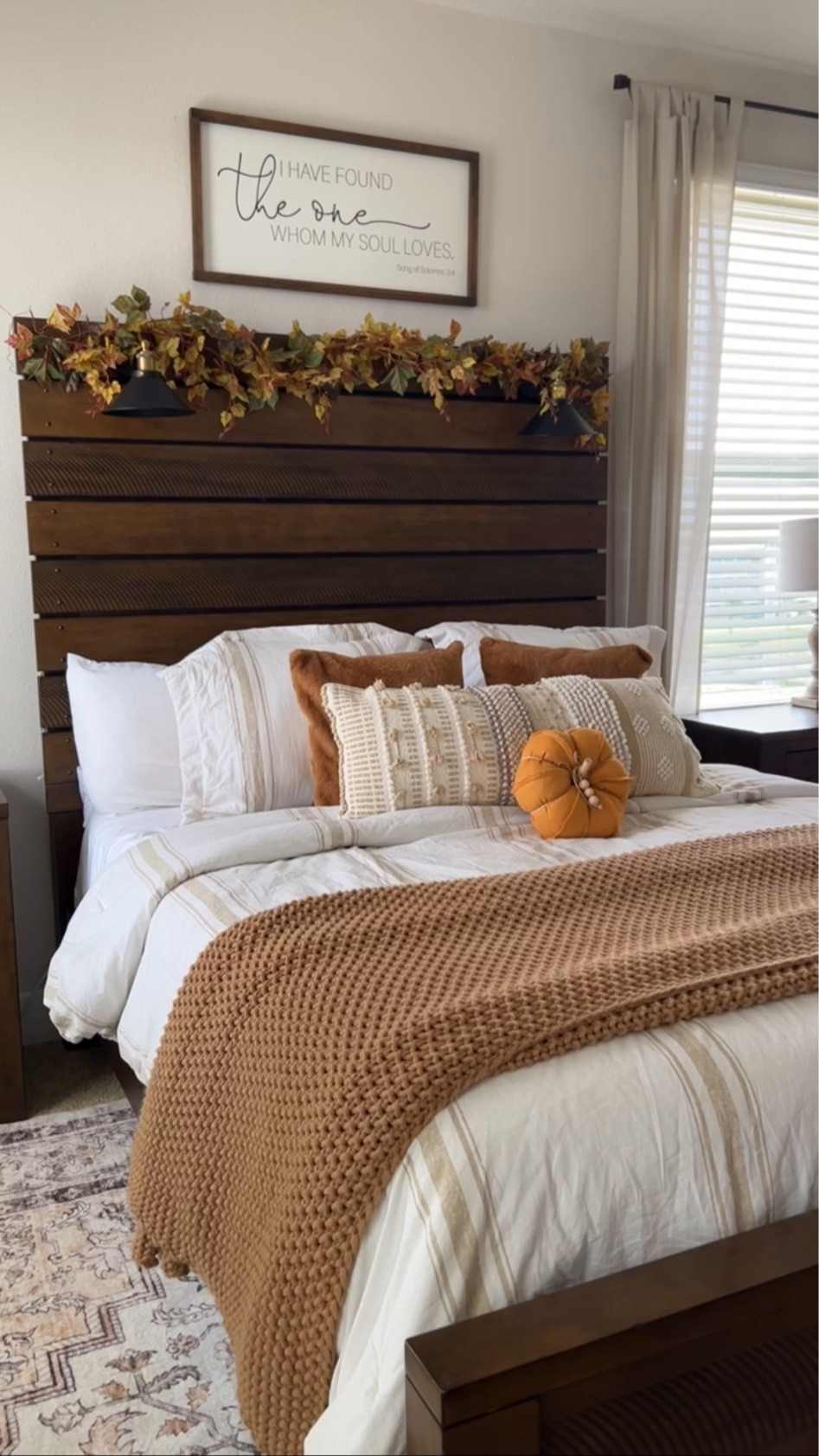 Fall Bedding Inspo 🍂

The pumpkin pillow is from hobby lobby, check stores near you I can’t link it 🥲#LTKFallSale

#LTKHome #LTKSeasonal