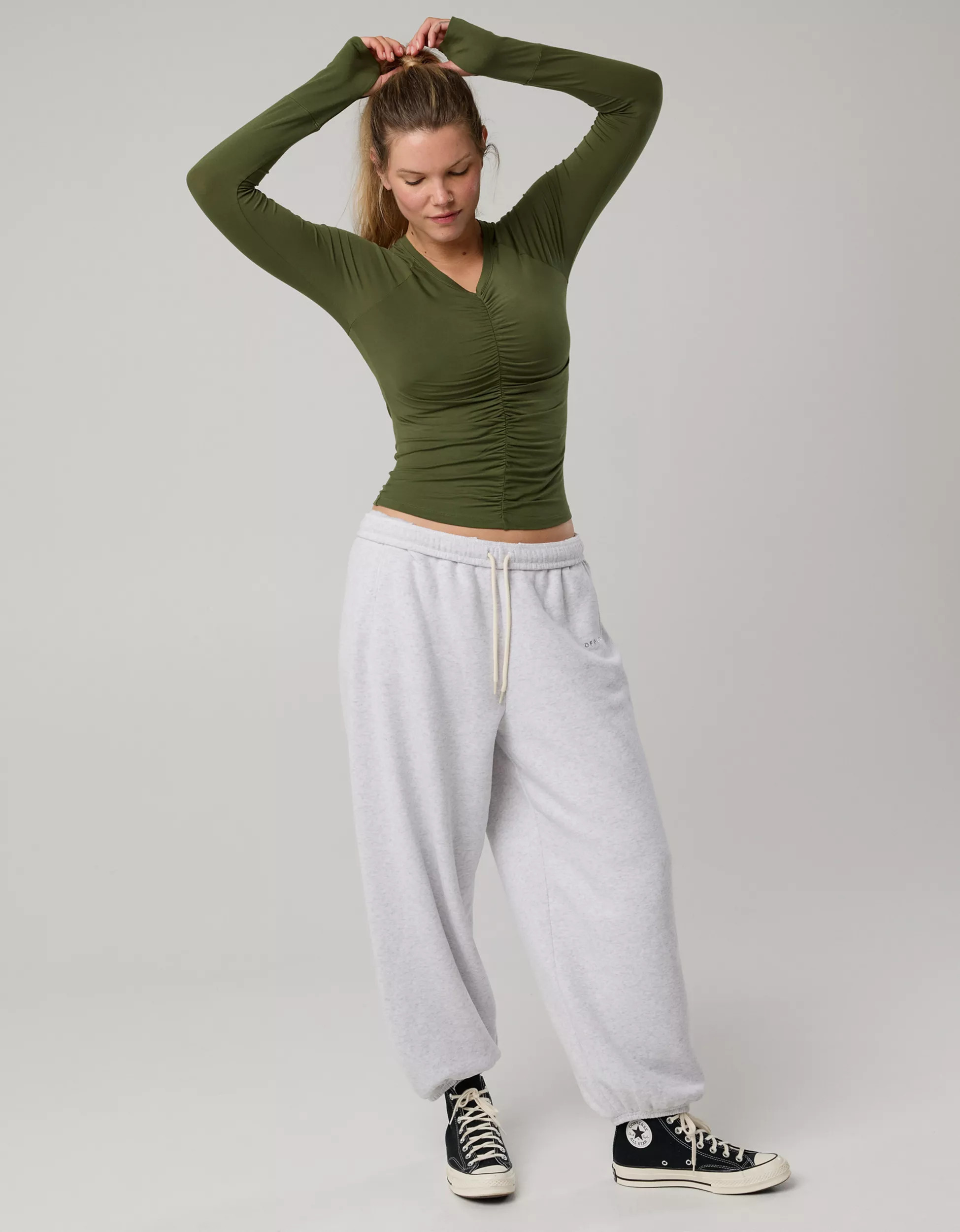 OFFLINE By Aerie Thumbs Up Ruched Long Sleeve T-Shirt | American Eagle Outfitters (US & CA)