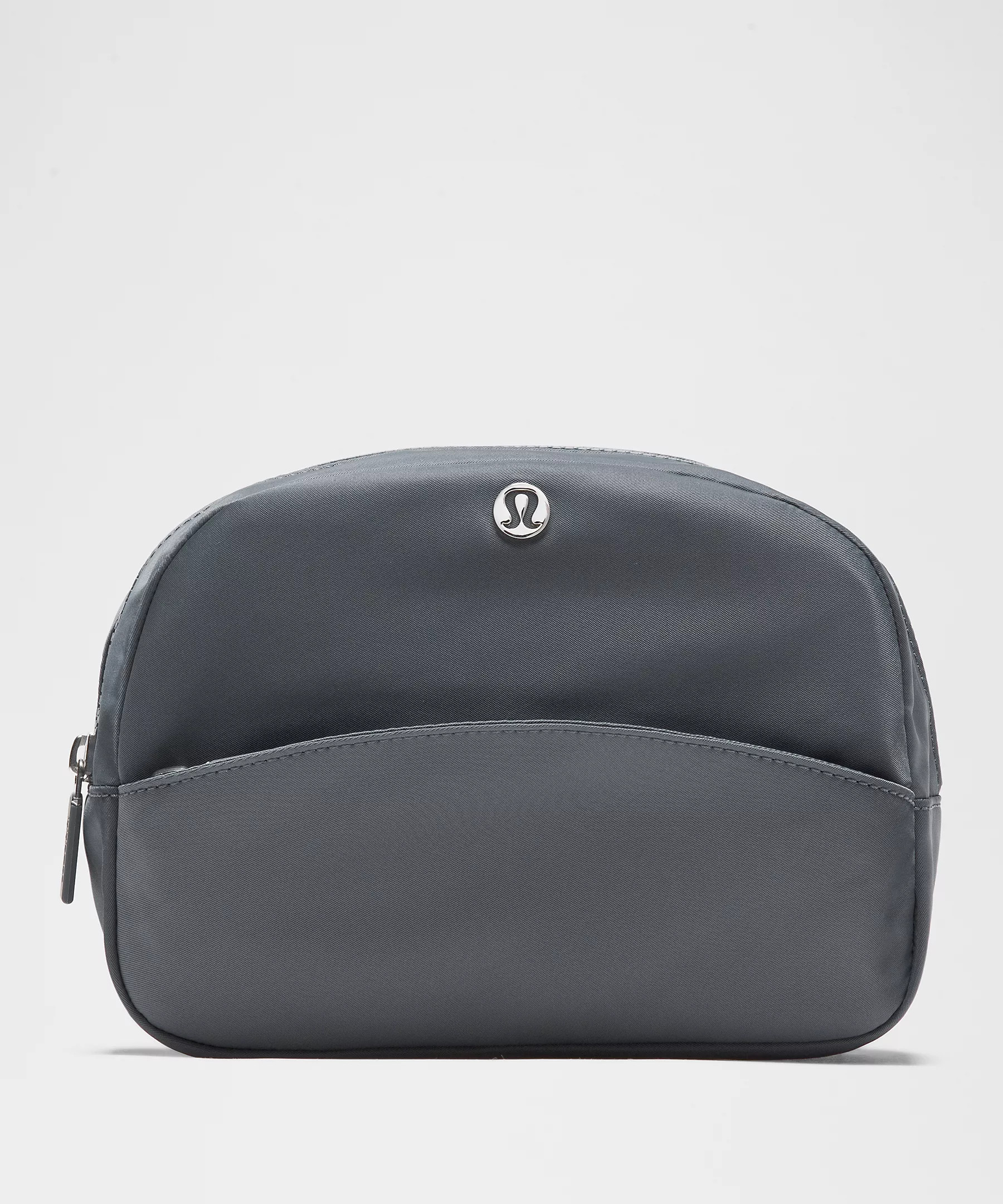 City Essentials Pouch 4L | Lululemon (US)