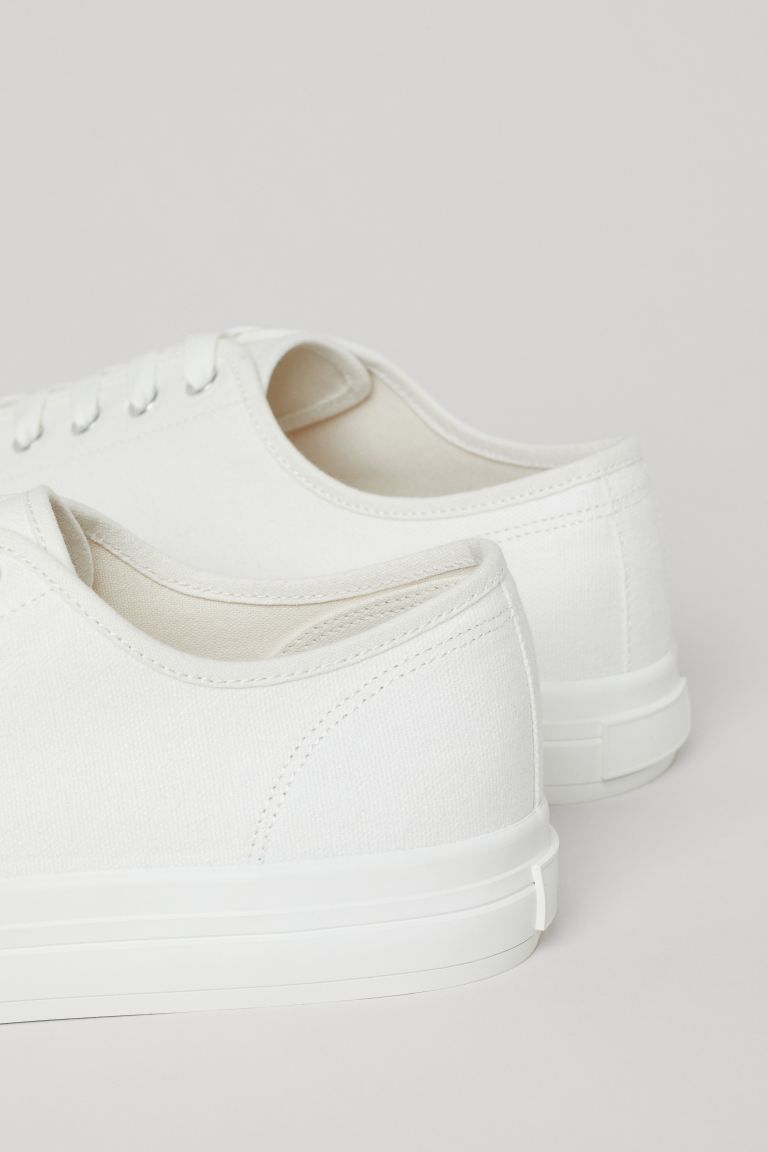 Canvas trainers | H&M (UK, MY, IN, SG, PH, TW, HK)