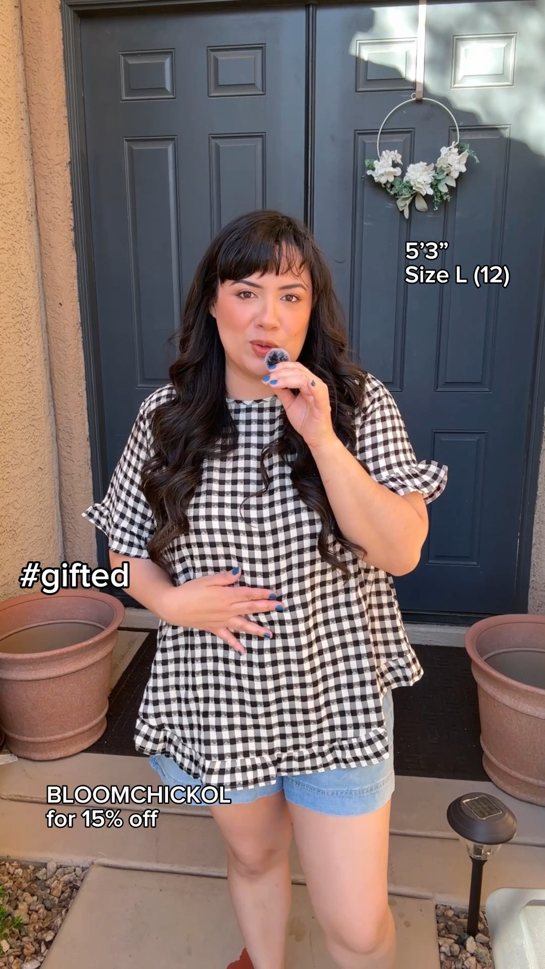 love this ruffle detail gingham too from @Bloomchic i will be wearing this all spring and summer #gifted #springfashion #gingham #midsizestyle #plussizestyle #bloomchic
