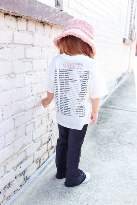 Fall Band Tee Styling For Toddler

Band tee / flare pants / high tops / toddler style / bucket hat / kids hat / Teddy bucket hat / Pink Floyd tee / toddler fall outfit / cotton on / cotton on kids / cotton on kids crew

#LTKstyletip #LTKkids
