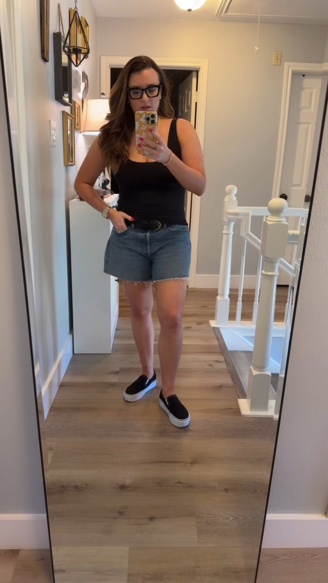 Happy Friday! Sharing todays OOTD! 

#LTKStyleTip #LTKMidsize