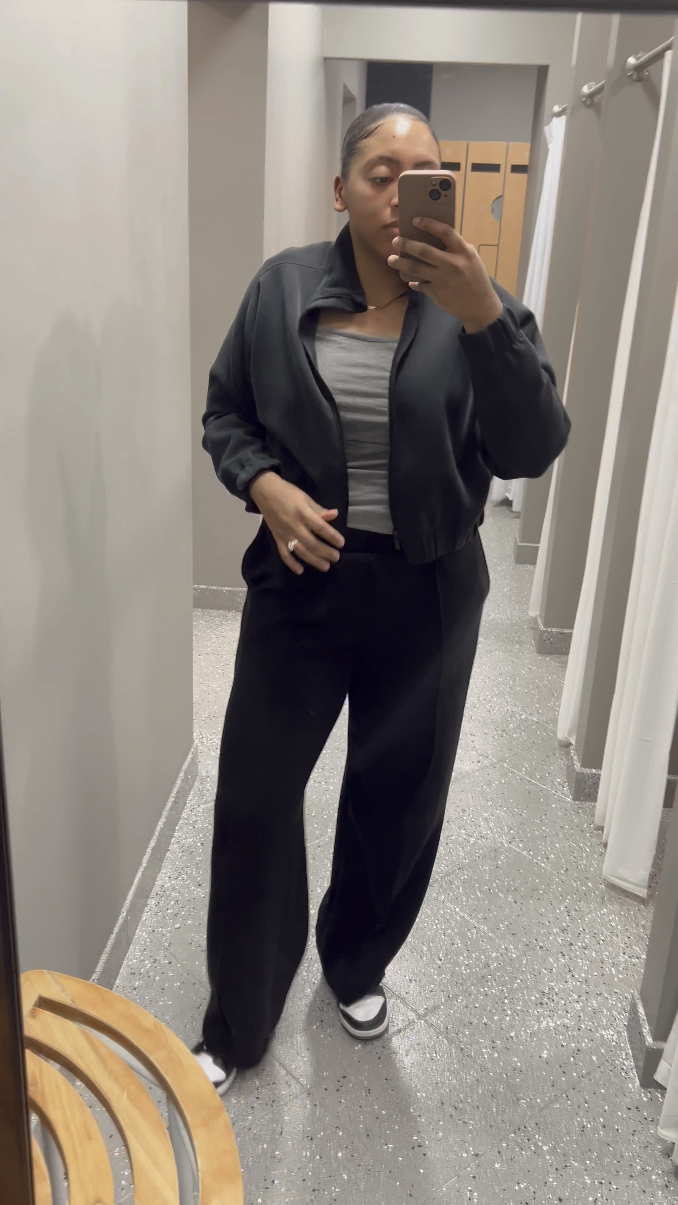 I have shared these pants a million times, I swear by them. So incredibly comfortable. I just got the matching top! Linked here! 

#LTKActive #LTKShoeCrush #LTKU