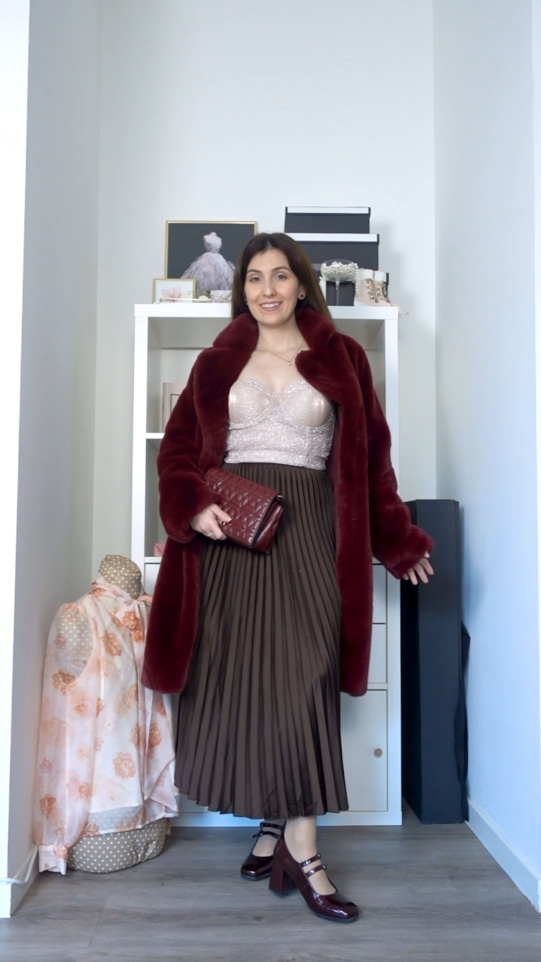 Day 17 of 25 days of festive outfits!

Today’s holiday look is for a festive dinner with the in-laws! Let me know in the comments how was your first interaction with your in-laws! I feel that I hit the jackpot with mine ❤️ I met mine very early in my relationship with Alex and it felt natural. The feeling you get when you meet someone for the first time but feel like they know them for years! They welcomed me from the beginning and made me feel very comfortable! 11 years later and I feel them like family ❤️

#LTKwinter #LTKeurope #LTKpartywear