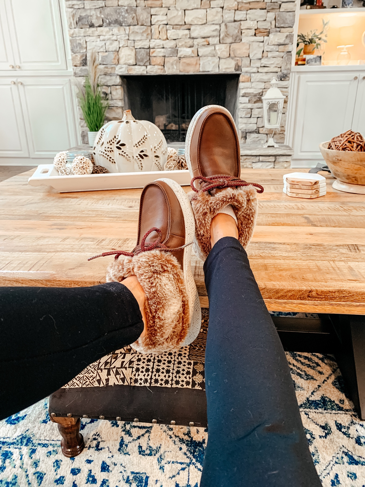 I LOVE these boots!! I can’t decide what’s more comfortable these boots or my house slippers. When you purchase these boots the company makes a donation to help save the lives of animals. 🐾❤️

#LTKstyletip #LTKshoecrush #LTKunder100