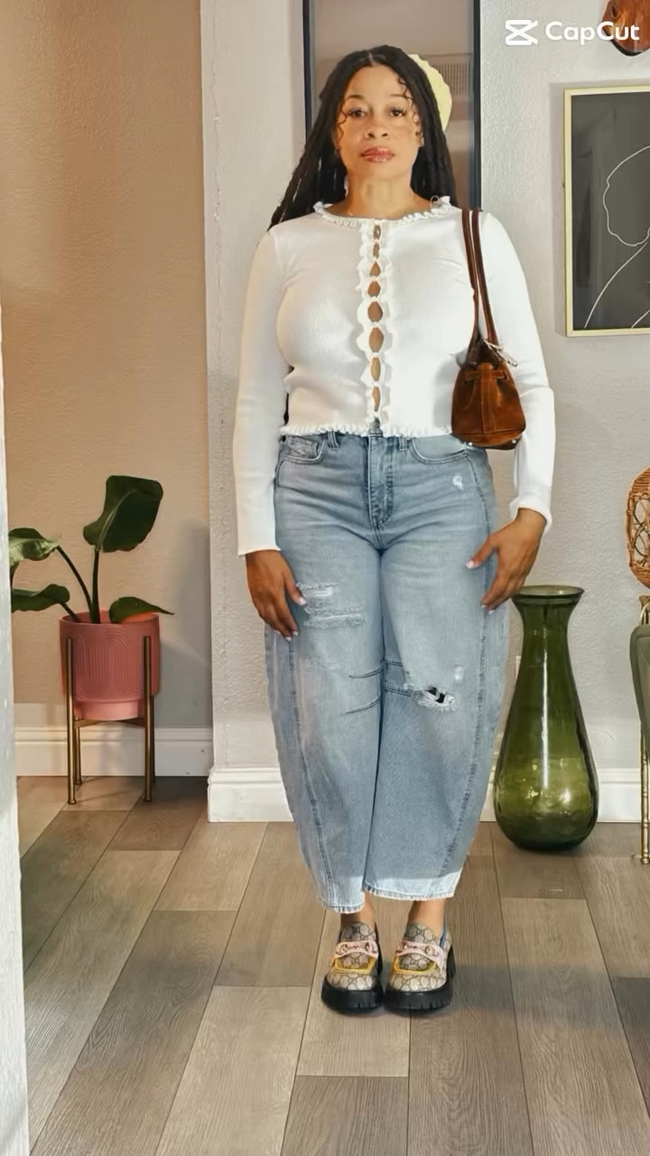 Current favorite combo on repeat 🤍 barrel jeans, cozy knit, classic loafers, and my go-to bag. #OOTD #EverydayStyle #LTKStyle #LinkInBio