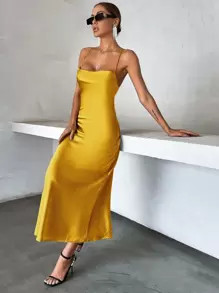 HomeWomen ClothingWomen DressesSolid Tie Backless Cami Dress | SHEIN