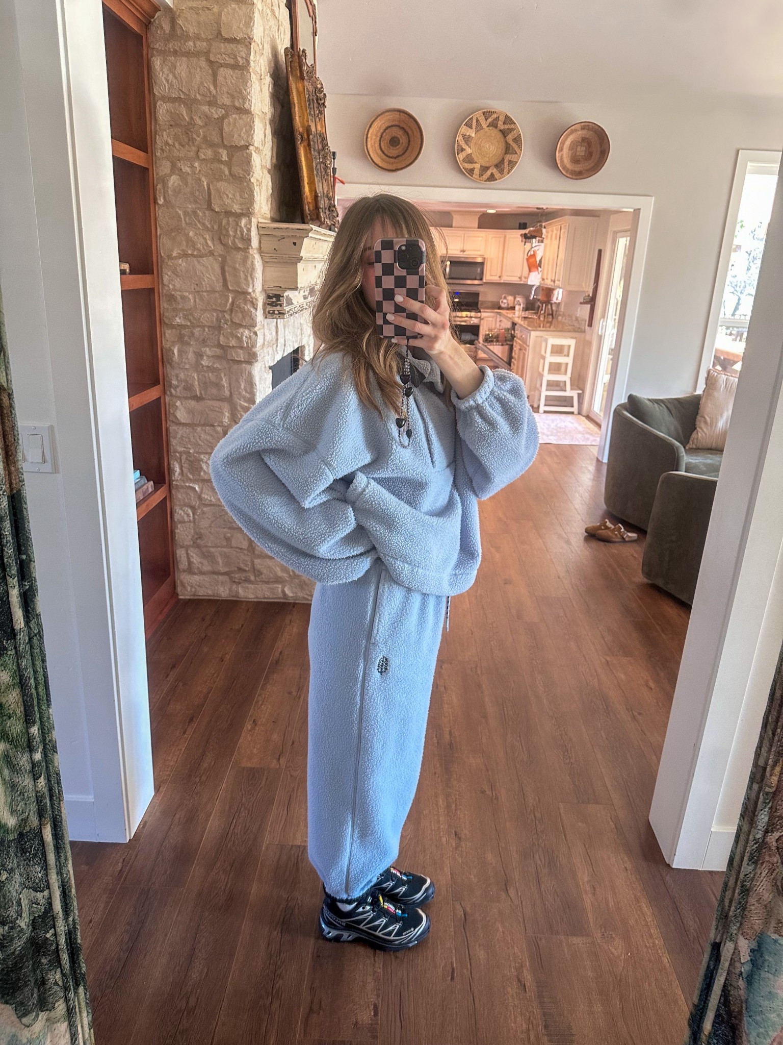 Free people set XS
Shoes tts


#LTKootd #LTKmomlife #LTKdayinmylife