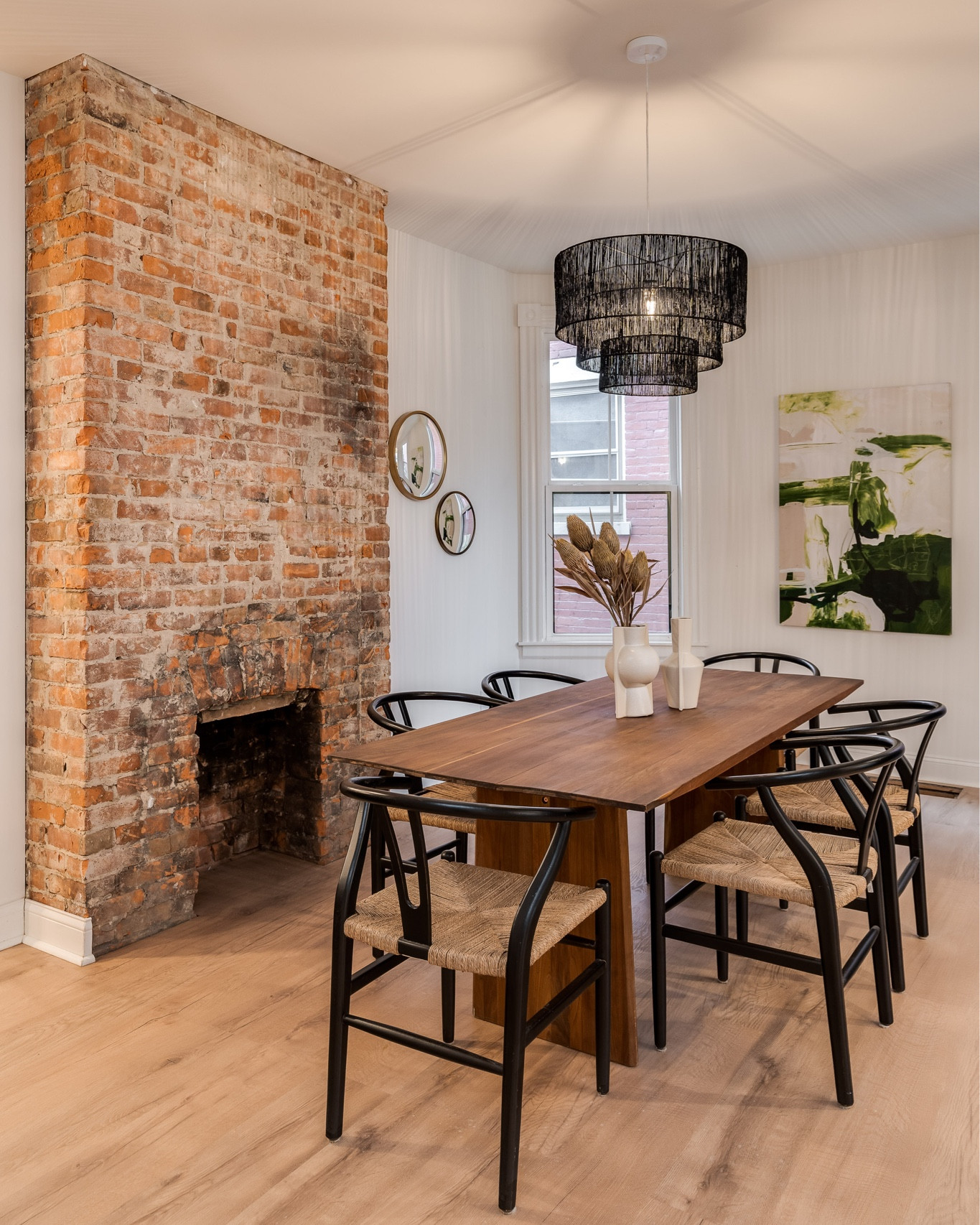 Cherry Flip - Dining Room