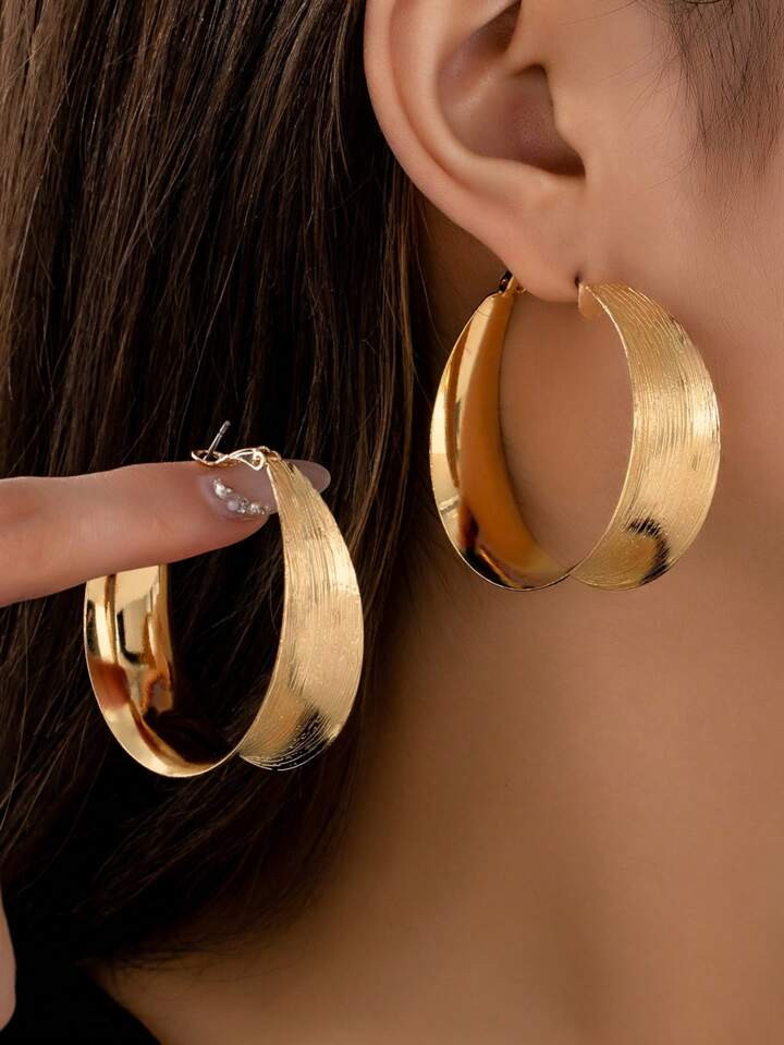 1pair Fashionable Exaggerated Metallic Textured Large Hoop Earrings, Suitable For Daily Life And ... | SHEIN