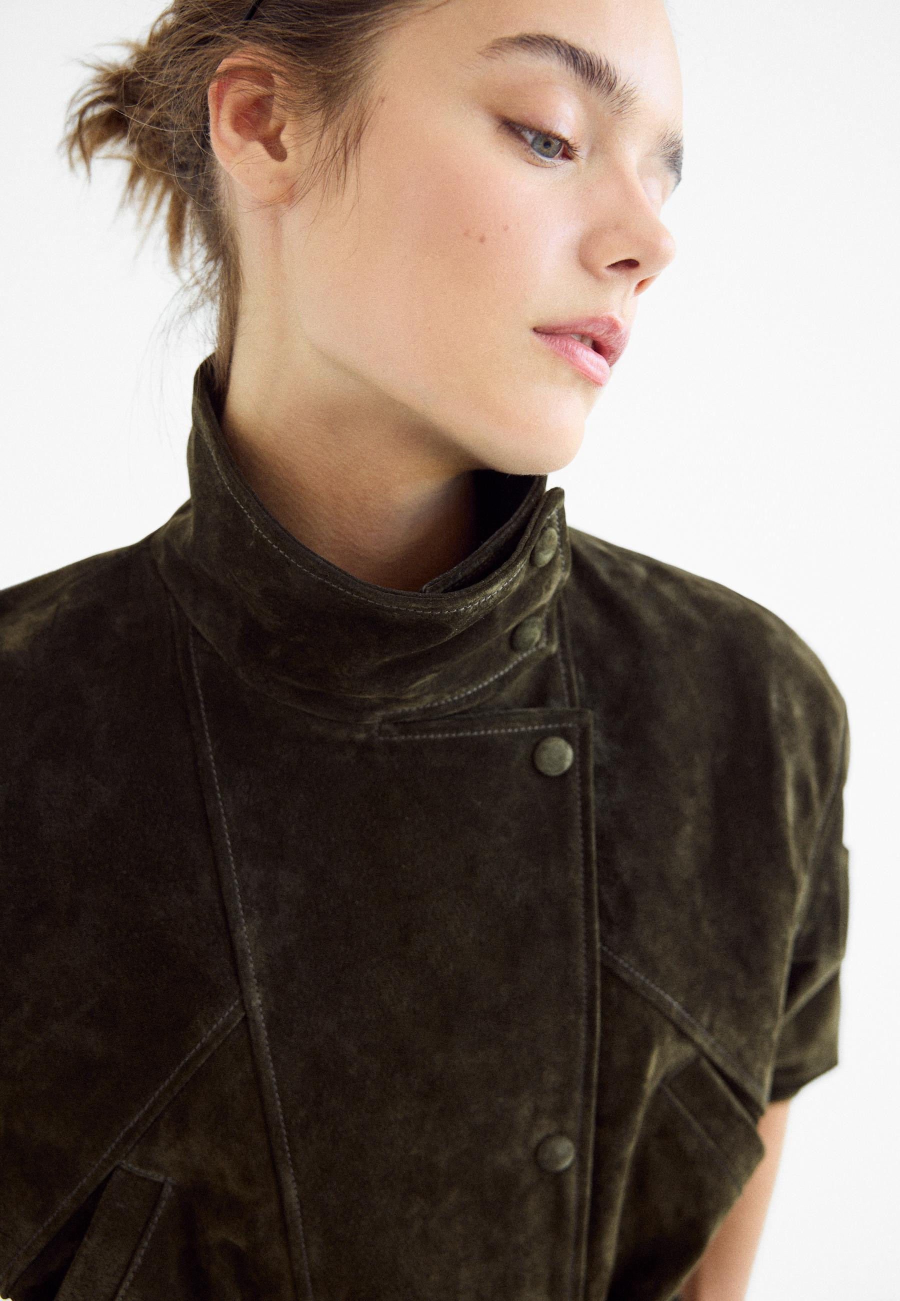 Stradivarius 100% leather high neck trench coat with belt  Green L | Stradivarius (UK)