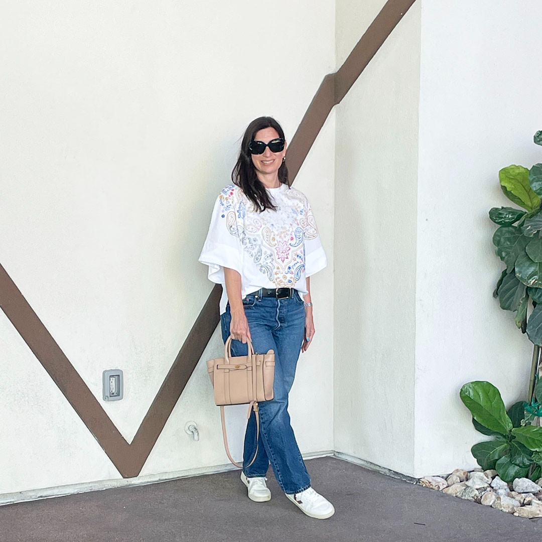 Loving this oversized tee for summer outfits.  

 #LTKootd #LTKOver40 #LTKPetite