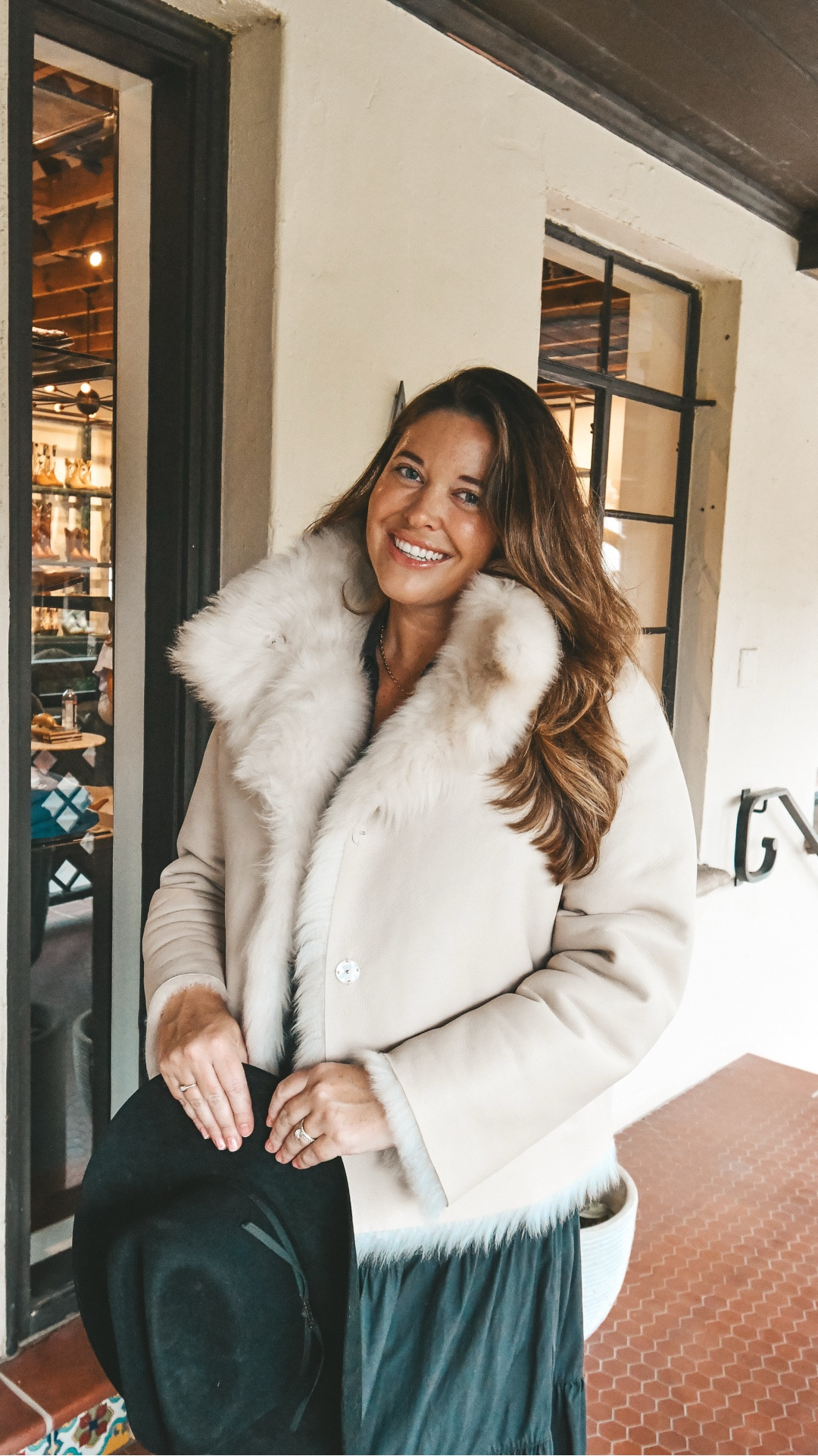 Cold days don’t have to mean boring outfits! This @overlandsheepskin jacket isn’t just stunning—it’s crafted for ultimate comfort and lasting quality, making it a piece that will be a closet staple for seasons to come #myoverland #overlandsheepskin

#LuxuryOuterwear #FallWardrobe #WinterOutfits