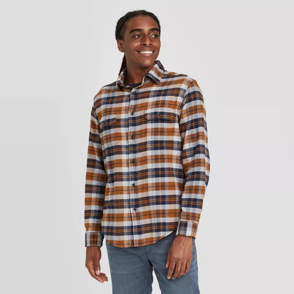 Men’s Standard Fit Long Sleeve 2-Pocket Flannel Button-Down Shirt - Goodfellow & Co™ | Target