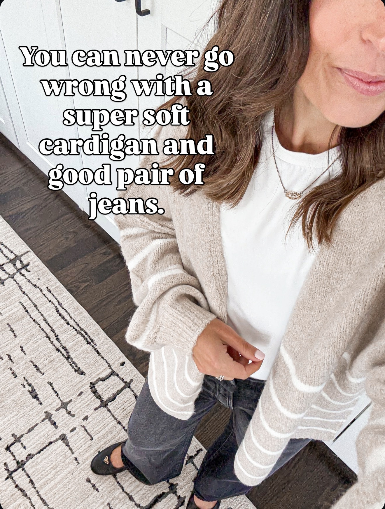 A super soft cardigan + a great pair of jeans = my forever combo. Wearing small in the cardigan and my size 0 in the jeans.

#LTKFindsUnder50 #LTKOver40 #LTKootd