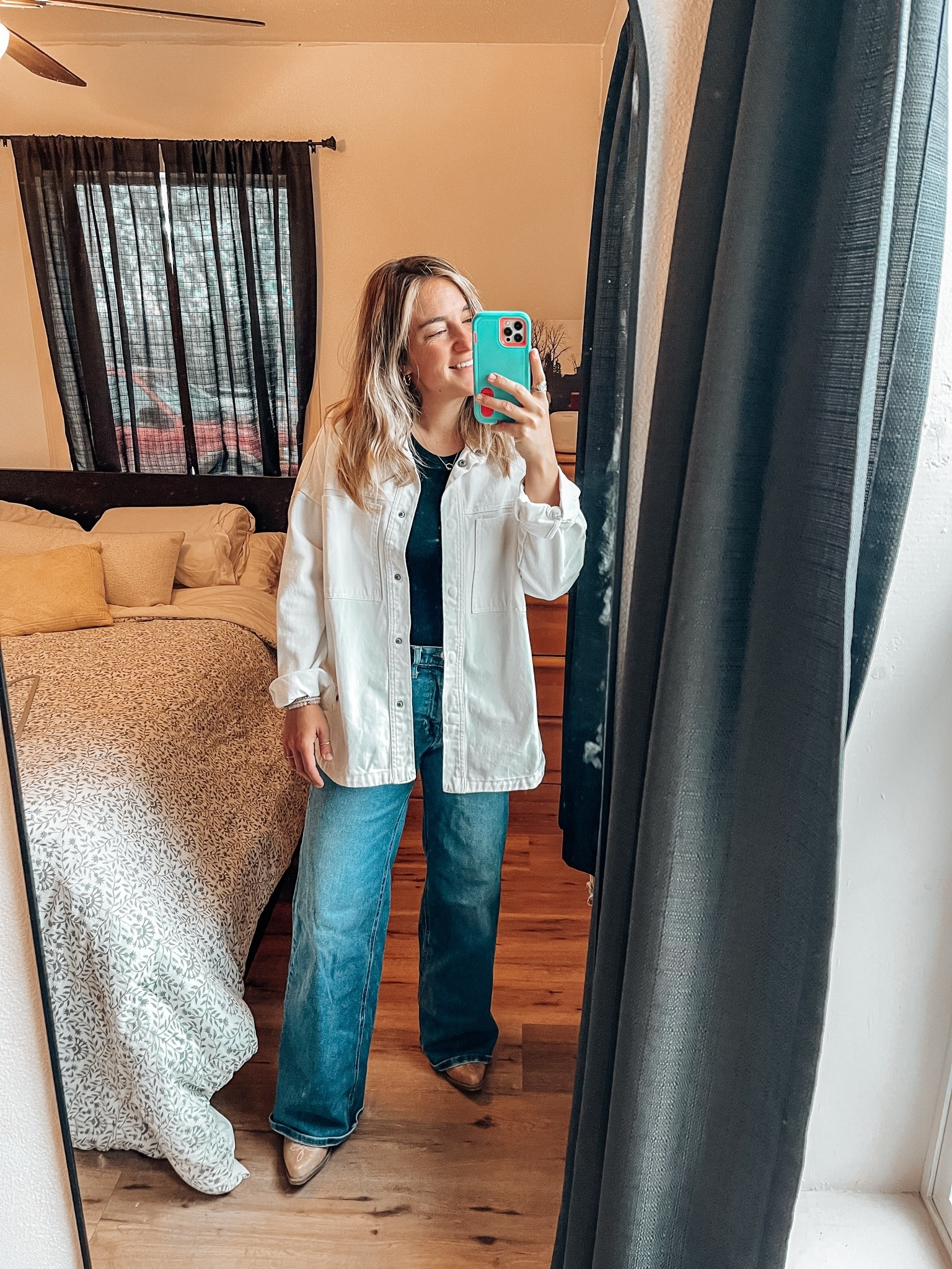 Country concert outfit 
Rodeo outfit 
White denim 
White denim jacket 
Western outfit 
Summer outfit

#LTKootd #LTKmomlife