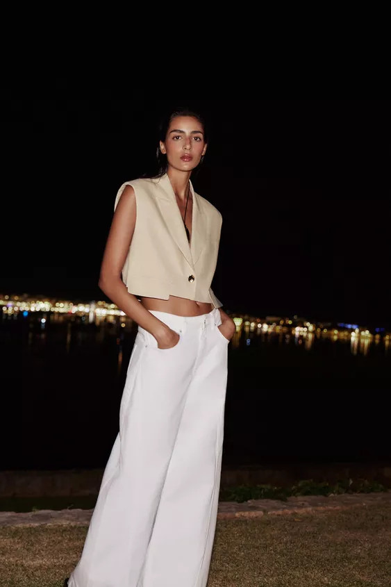 LINEN BLEND SHORT VEST | Zara US