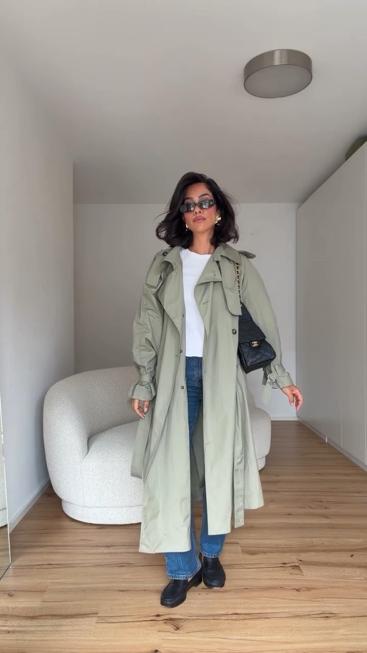 One reason why I can’t wait for summer to be over 

#trenchcoat #fitcheck #prefall #fashion #outfit