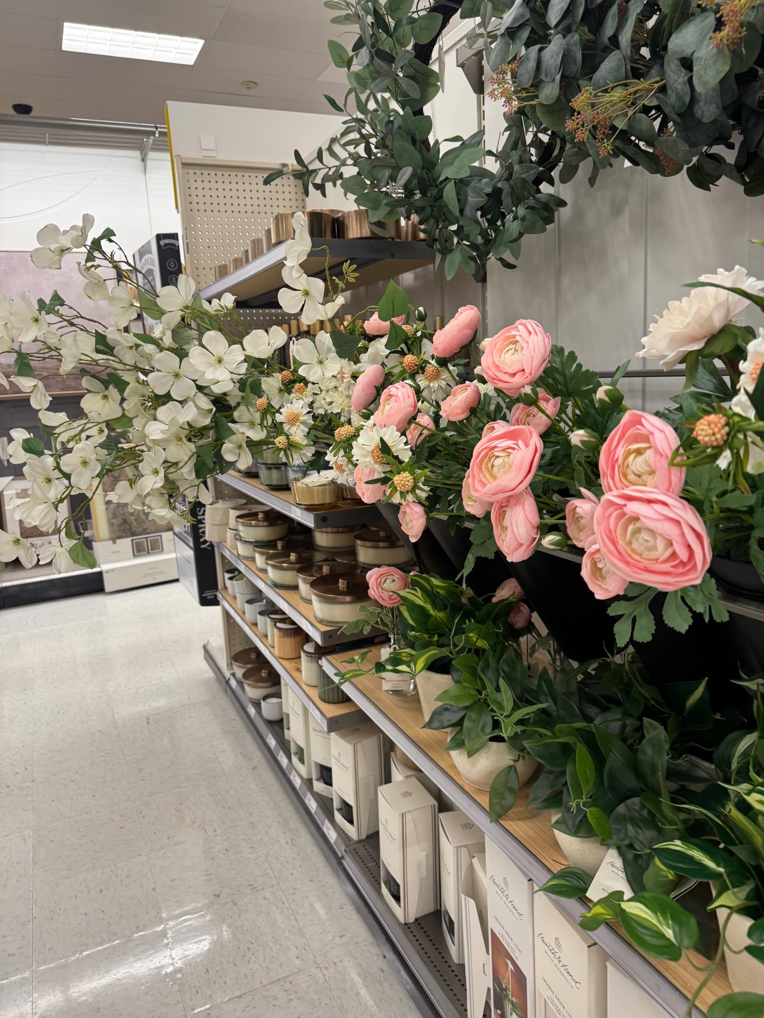Spring at target 😍


Spring decor
Flowers
Target finds
Home

#LTKmomlife #LTKSeasonal #LTKHome