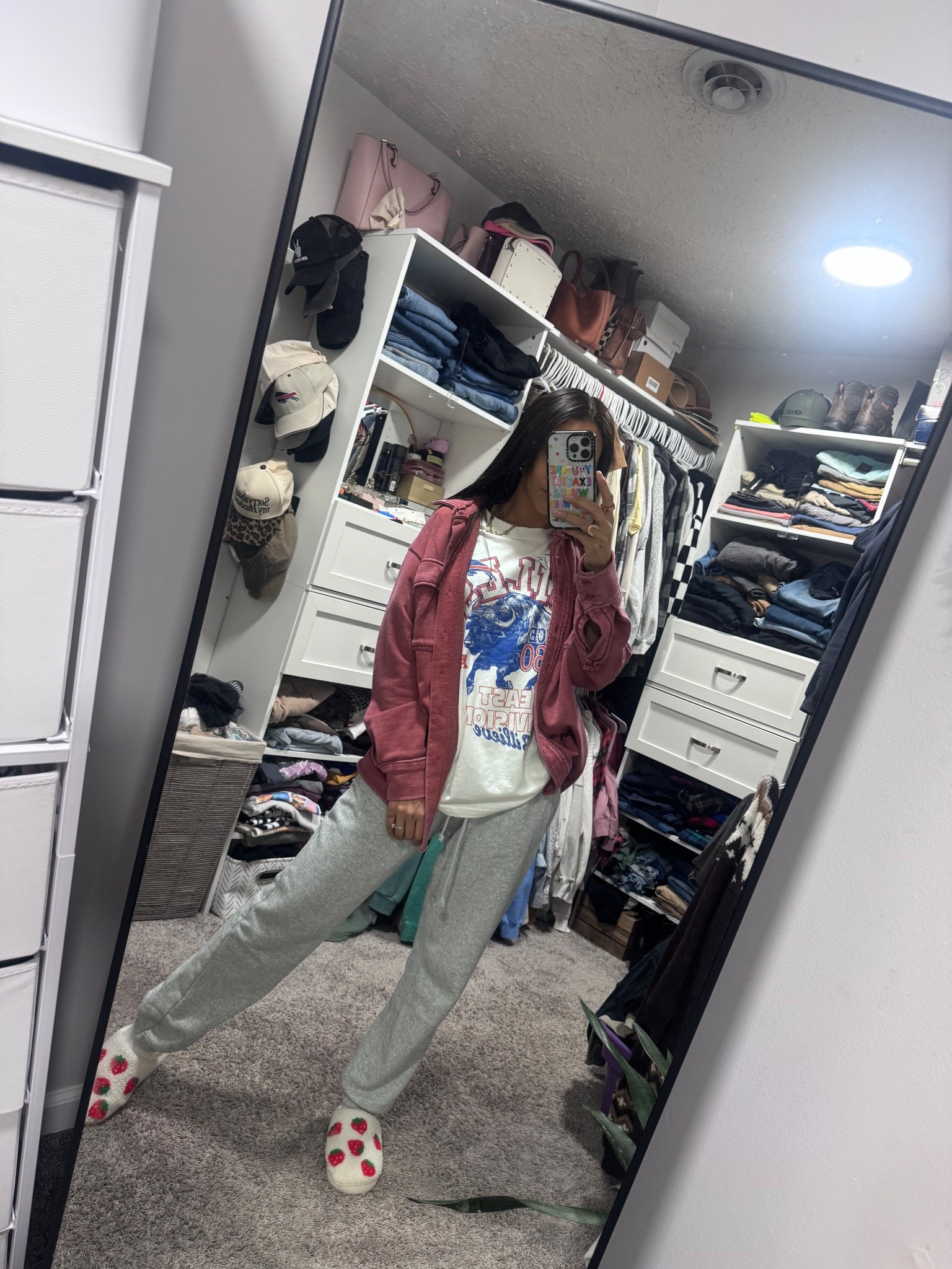 Comfy mom fit! 💙🦬 You NEED these Teddy lined joggers from Wal-Mart!! 

#LTKootd #LTKSaleAlert #LTKmomlife