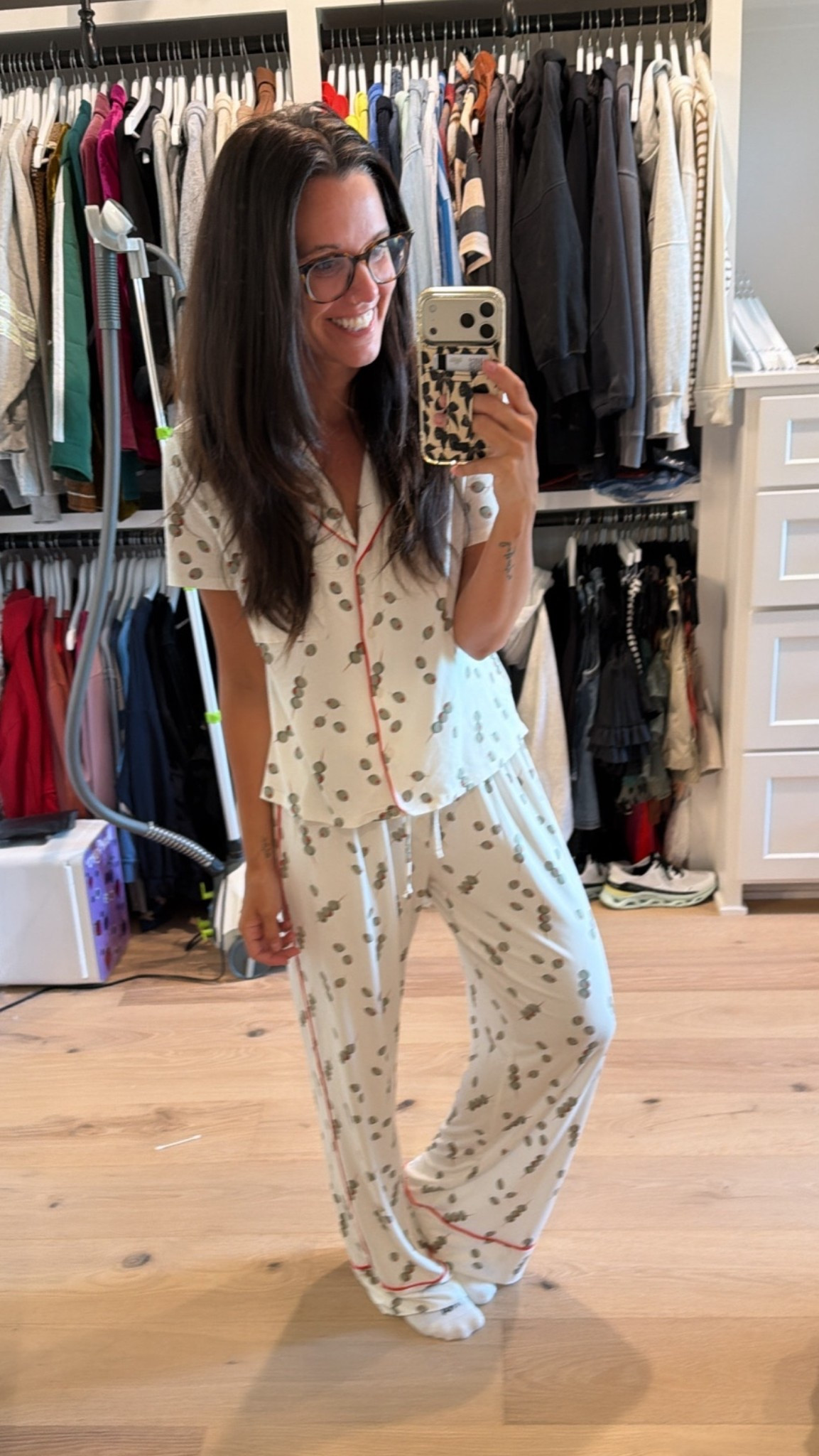 These @Aerie pjs are super comfy and cute! Wearing xs in both top and bottom