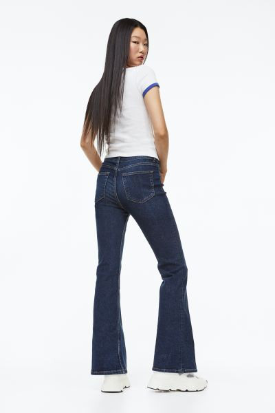 Flared High Jeans | H&M (DE, AT, CH, NL, FI)