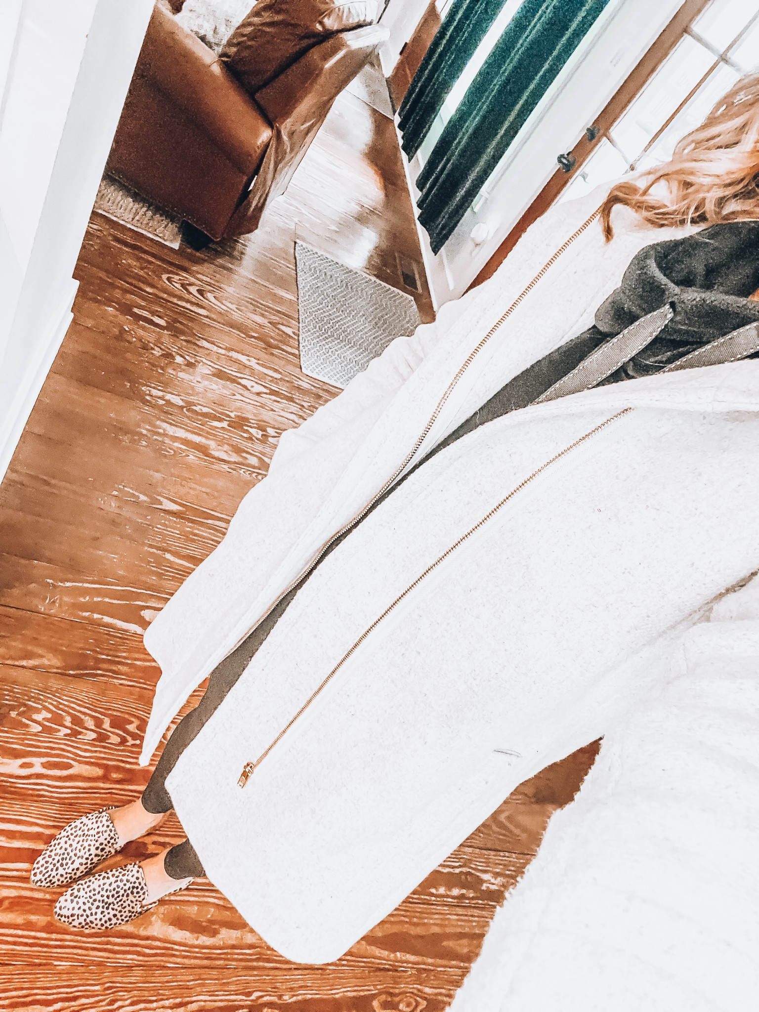 J.Crew’s City coat got an upgrade AND it’s on sale! 🎉

Now with a button neck!



#LTKstyletip #LTKsalealert #LTKSeasonal