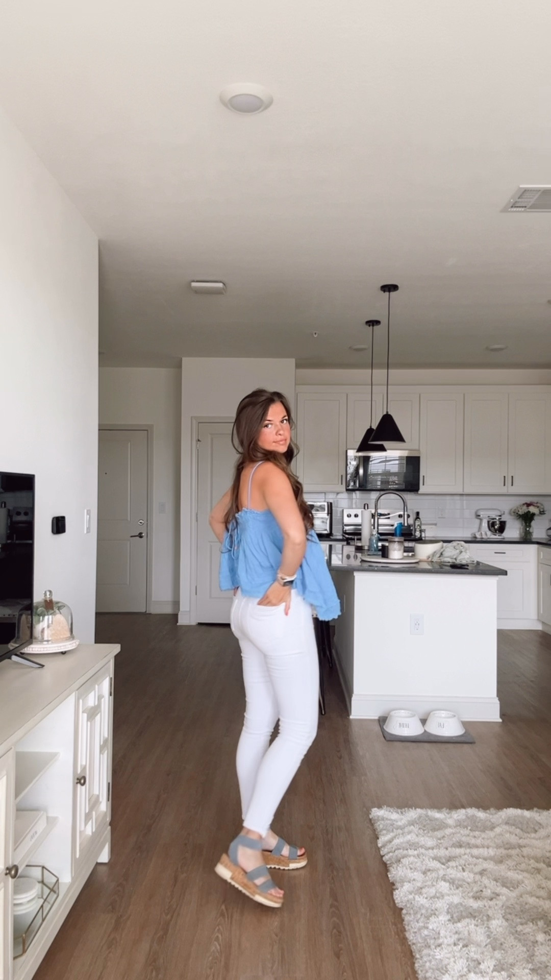 // Fourth of July outfit inspo // blue top // flowy top // matching set for the 4th // white denim // summer outfit inspo //

#LTKootd #LTKgrwm #LTKSeasonal