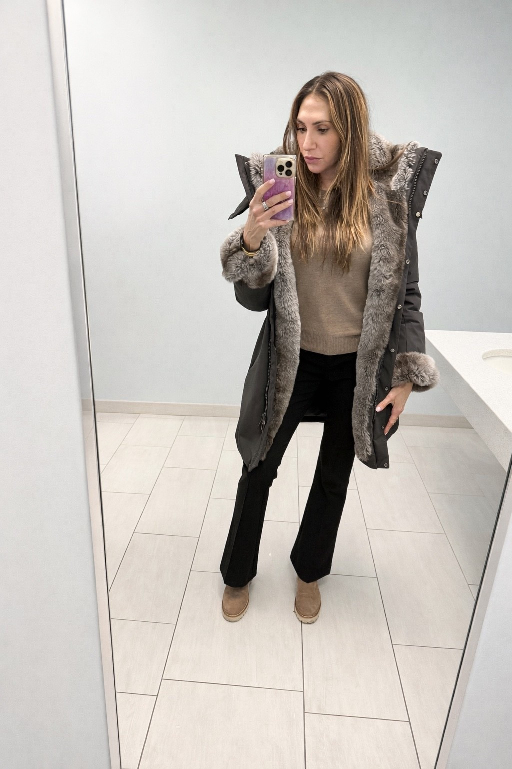 Workday chic 🤍✨
Loving this polished neutral look for meetings + errands — cozy knit, tailored black pants, and my new luxe winter coat that instantly elevates everything. Warm, classic, and perfect for busy sales rep days on the go ❄️🖤

Linked my full outfit + coat on LTK! #LTKStyle #WorkwearChic #NeutralOutfit #LTKWorkwear #CozyAndChic

#LTKWorkwear #LTKdayinmylife #LTKgrwm