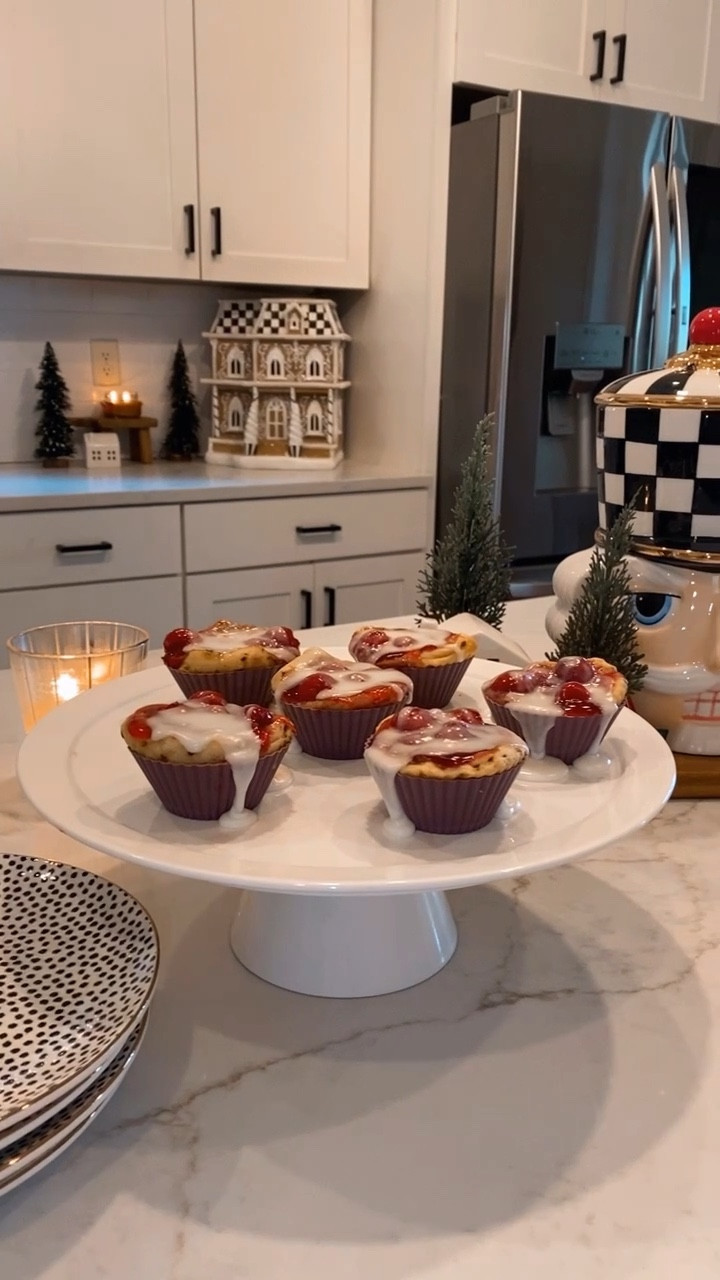 Holiday baking // @walmart #walmart @thyme&table // holiday OOTD // #walmartfashion // Walmart outfit 

#LTKSeasonal #LTKHoliday #LTKhome