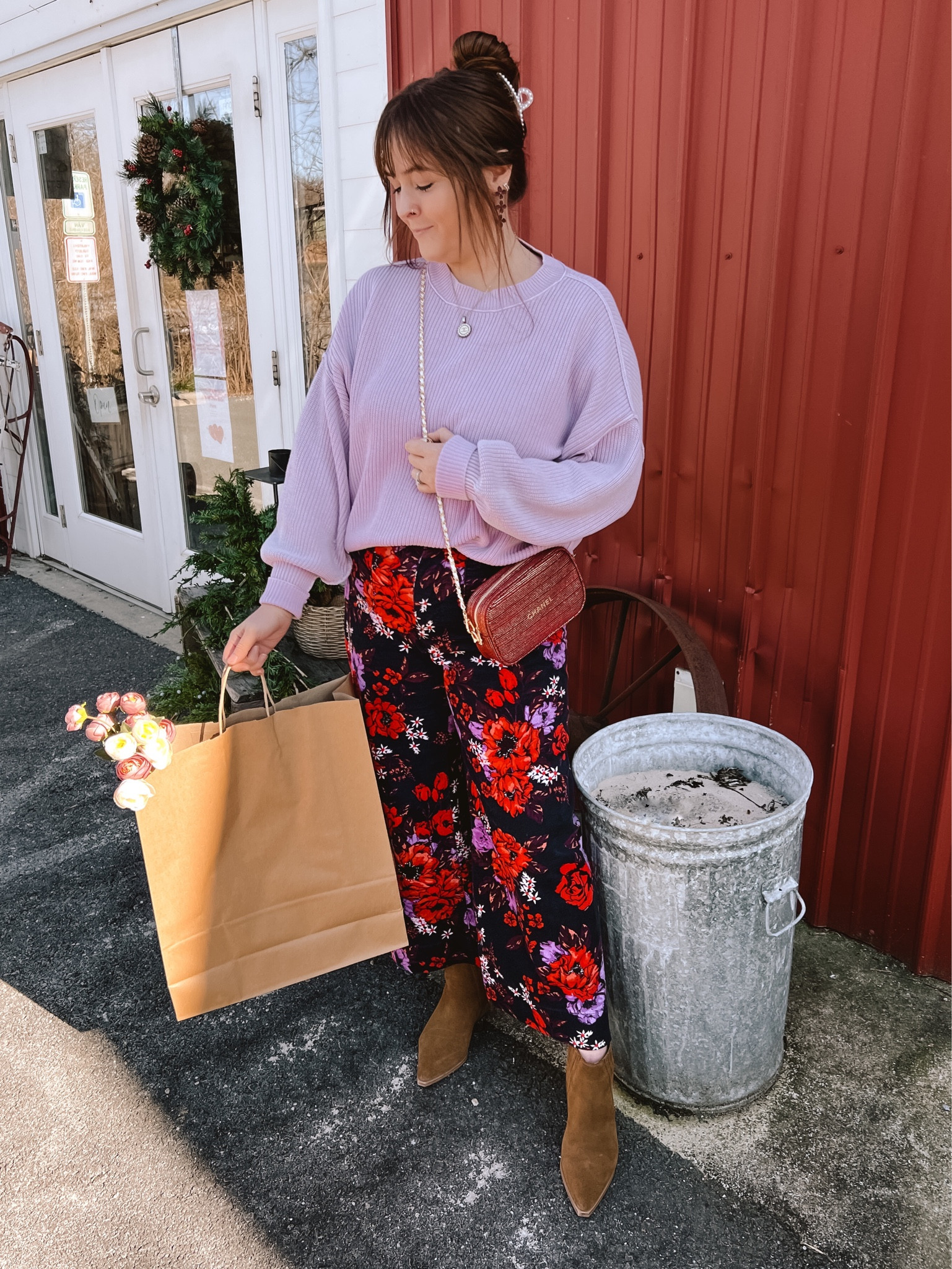 Spring outfit idea: lilac sweater and floral wide leg pants!

Spring outfit
Spring outfits
Wide leg pants
Spring fashion
Spring sweater
Floral pants
Anthropologie
Free people

#LTKFestival #LTKU #LTKSeasonal #LTKunder50 #LTKunder100 #LTKFind #LTKstyletip #LTKsalealert