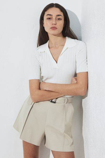 Belted Pull-on Shorts - High waist - Short - Beige - Ladies | H&M US | H&M (US + CA)