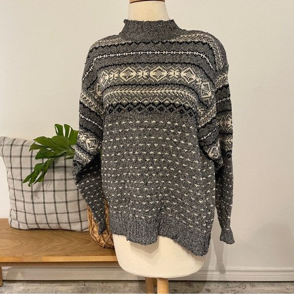 Liz Sport| Vintage Winter Mock Turtleneck | Poshmark