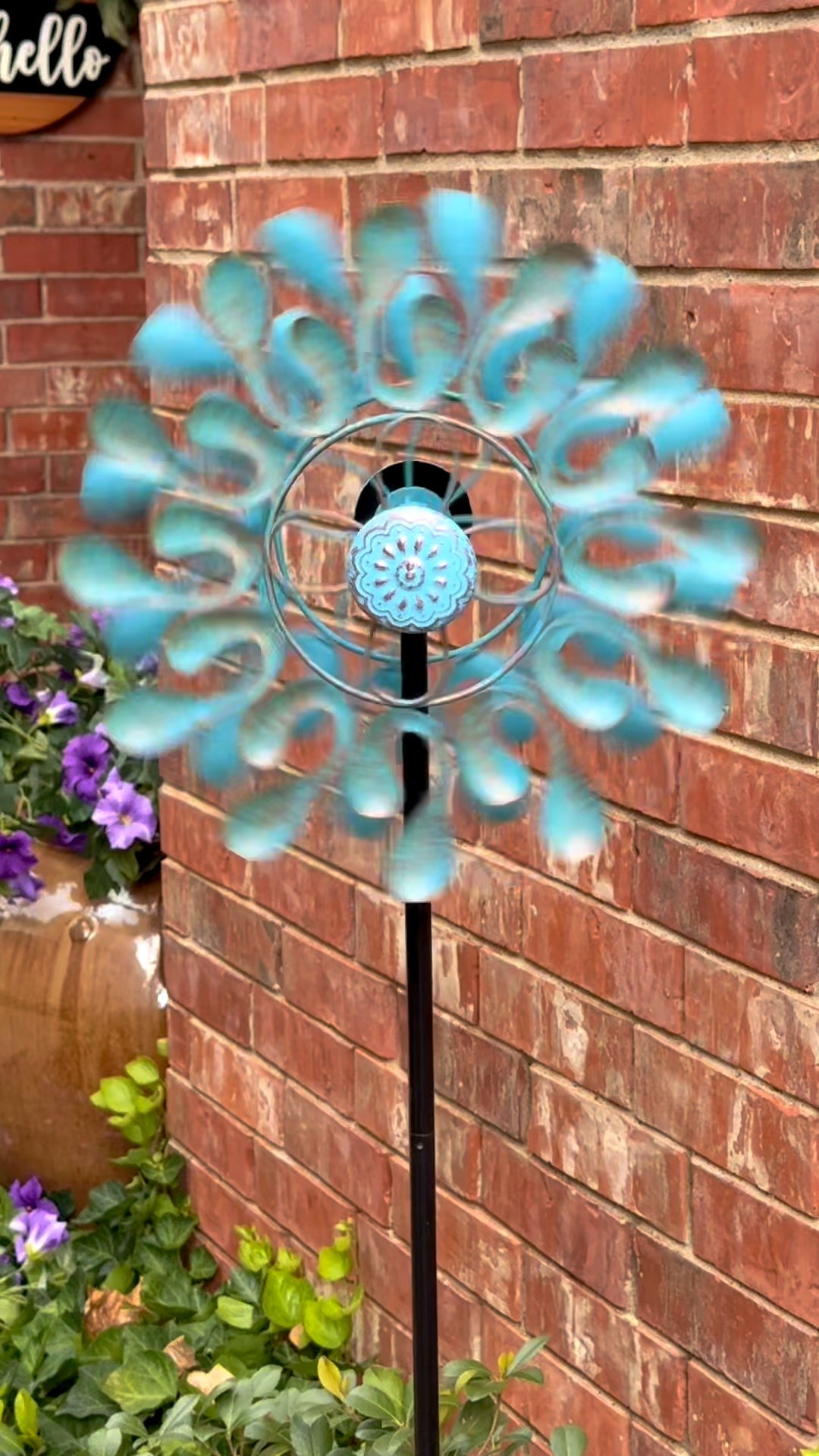 Couldn’t resist this blue and copper wind spinner! It adds such a fun pop of color and charm to my yard!!

#LTKGarden
#LoveWindSpinners


#LTKFindsUnder50 #LTKHome