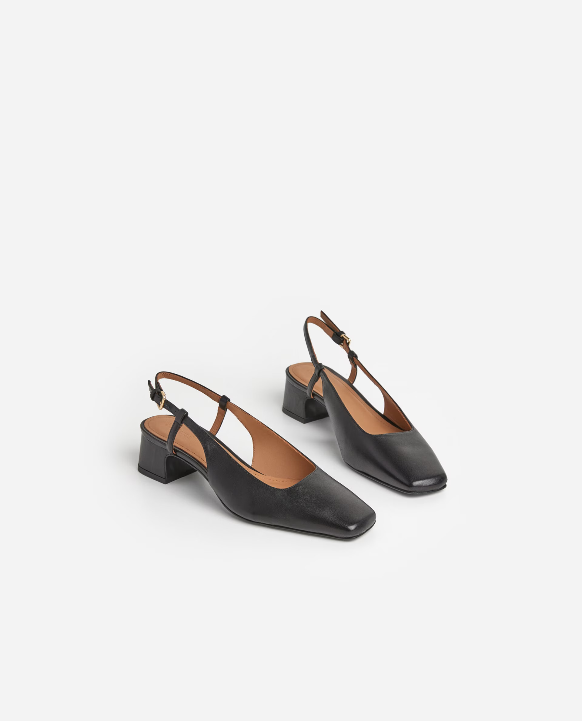 Elin Leather | Flattered