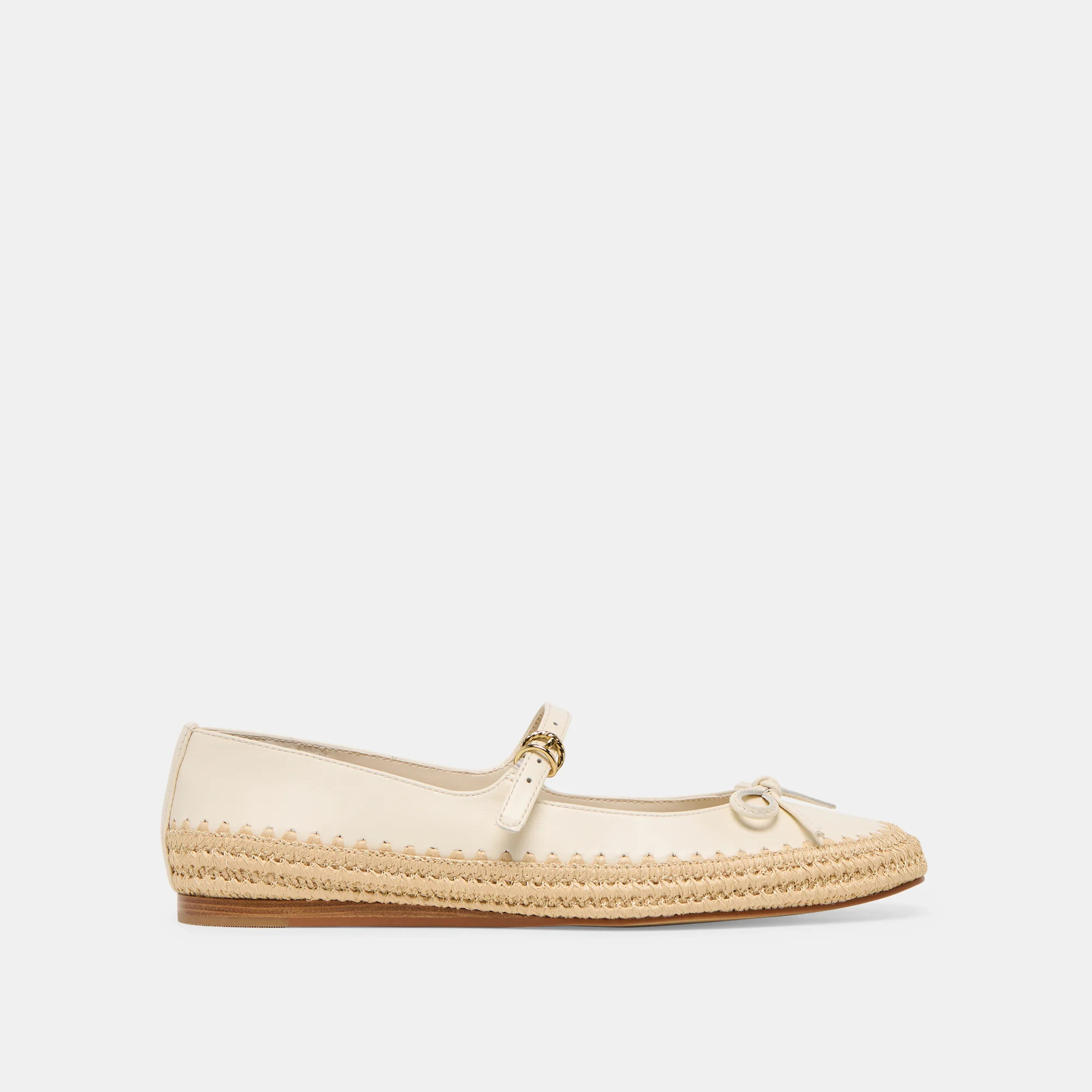 Betony Ballet Flats Off White Leather | DolceVita.com
