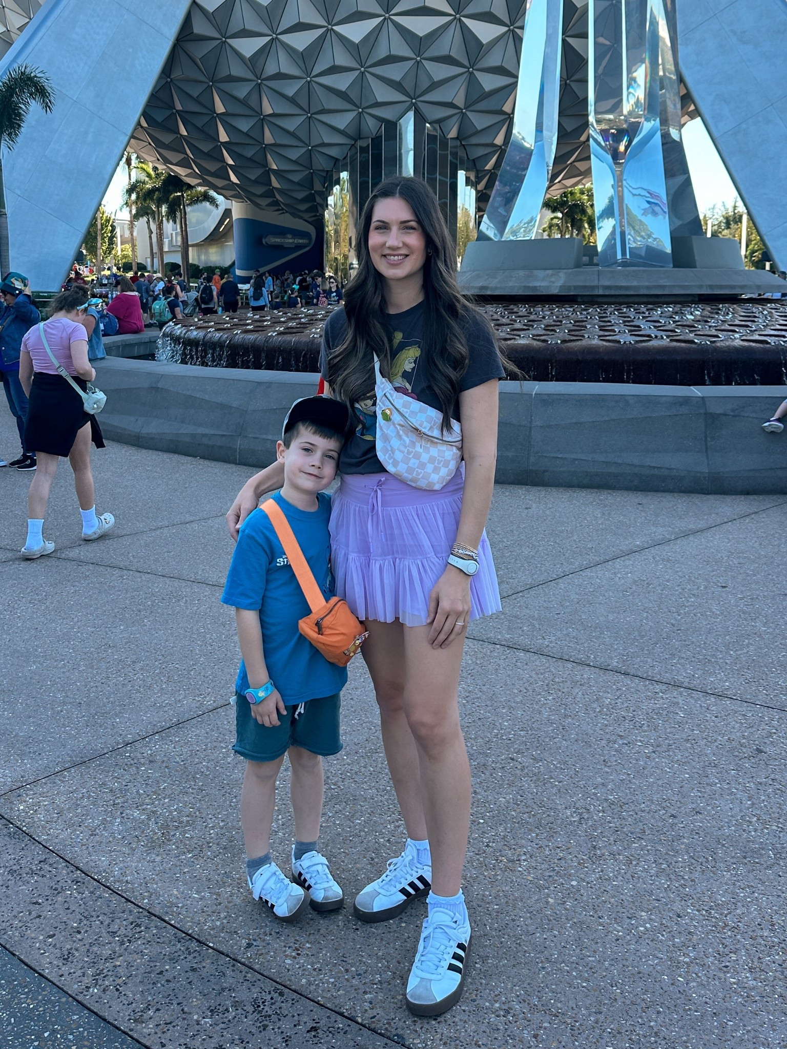 Disney Mom Outfit Inspo!
#disneyoutfit #disneyclothing #disneymom 

#LTKTravel #LTKKids #LTKmomlife