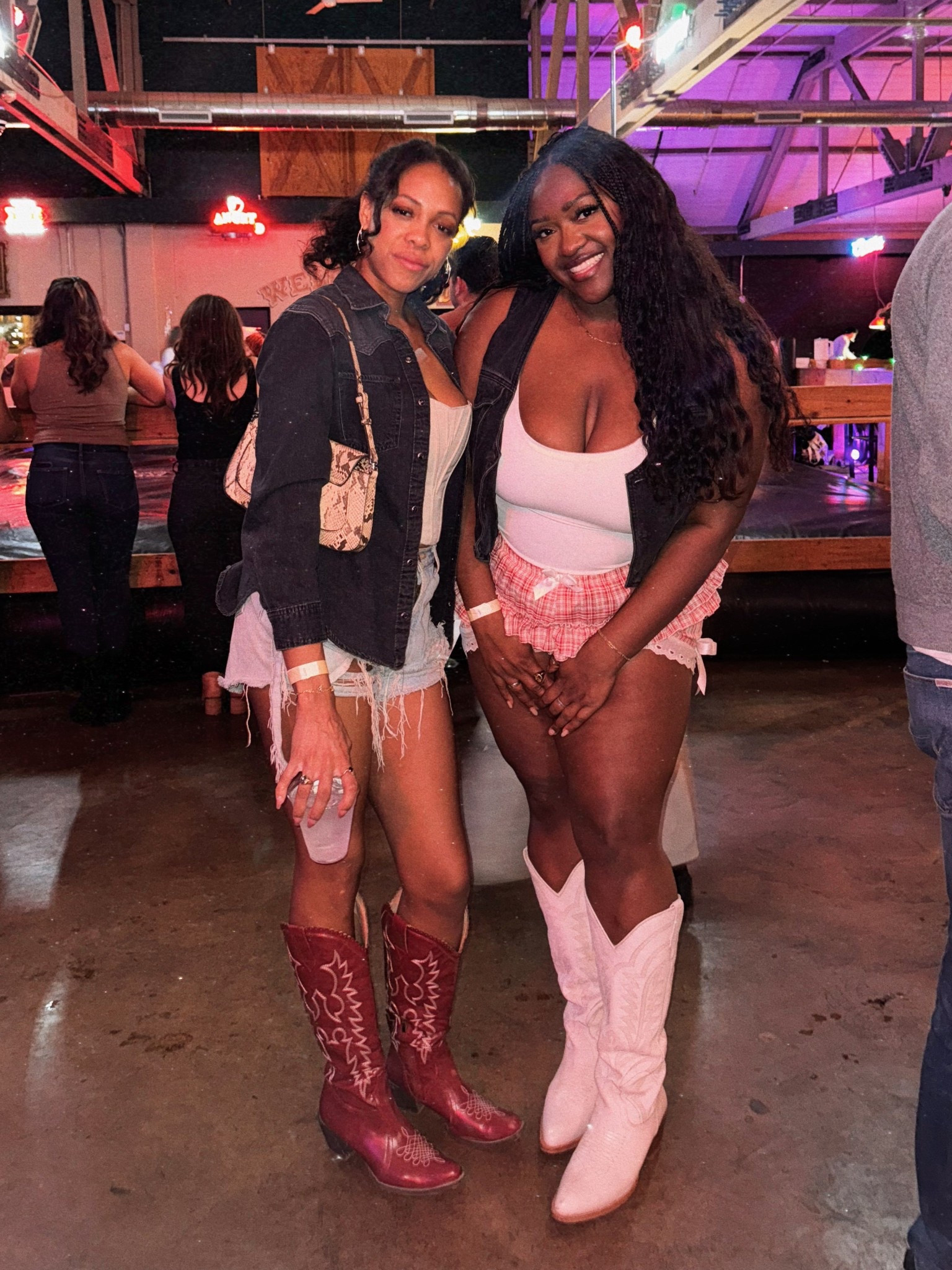 bestie date night outfits! line dancing edition feat the comfiest cowboy boots 👢

#LTKShoeCrush #LTKStyleTip #LTKMidsize