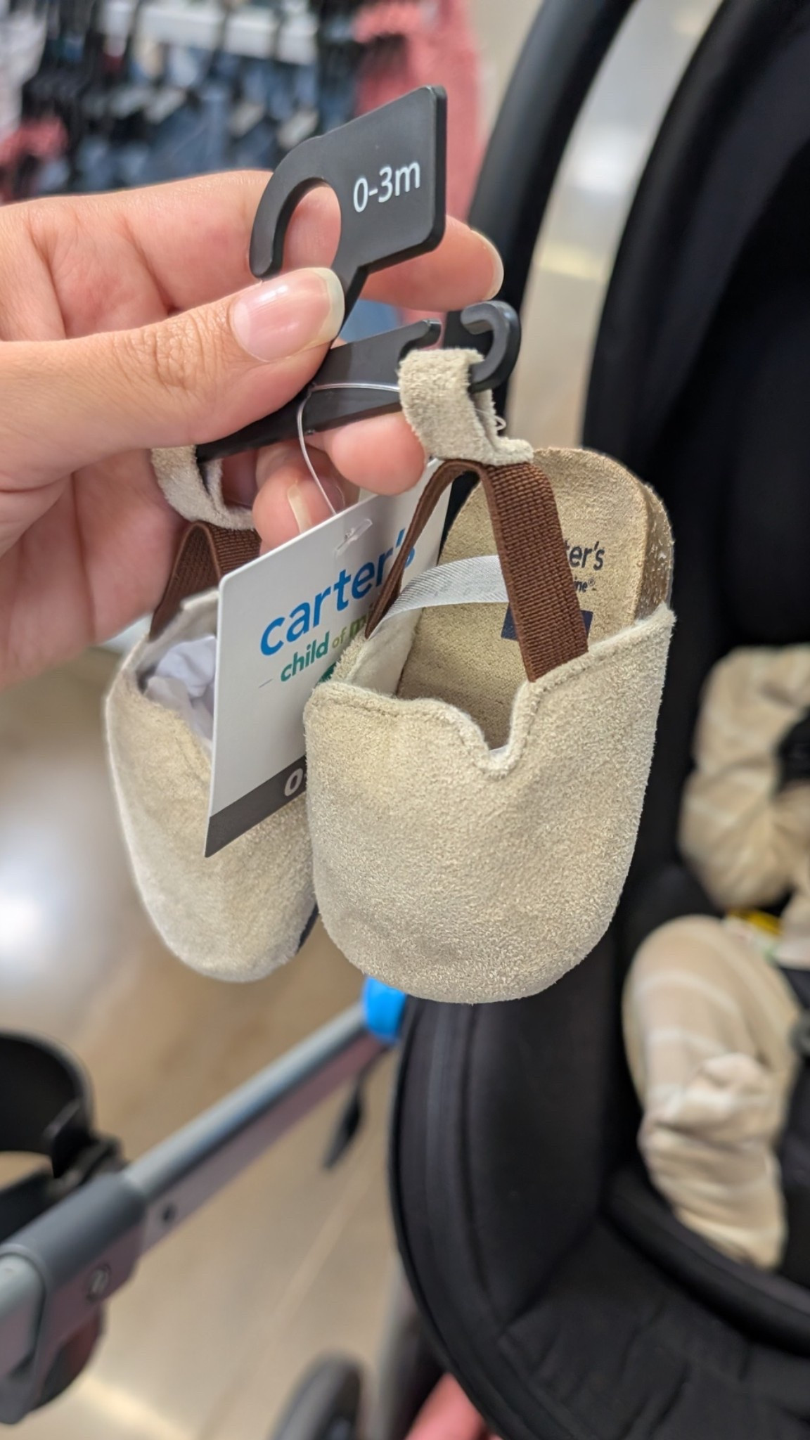 Cutest little baby birkenstocks 🥺

Carters clogs 0-3 mo

#LTKBaby