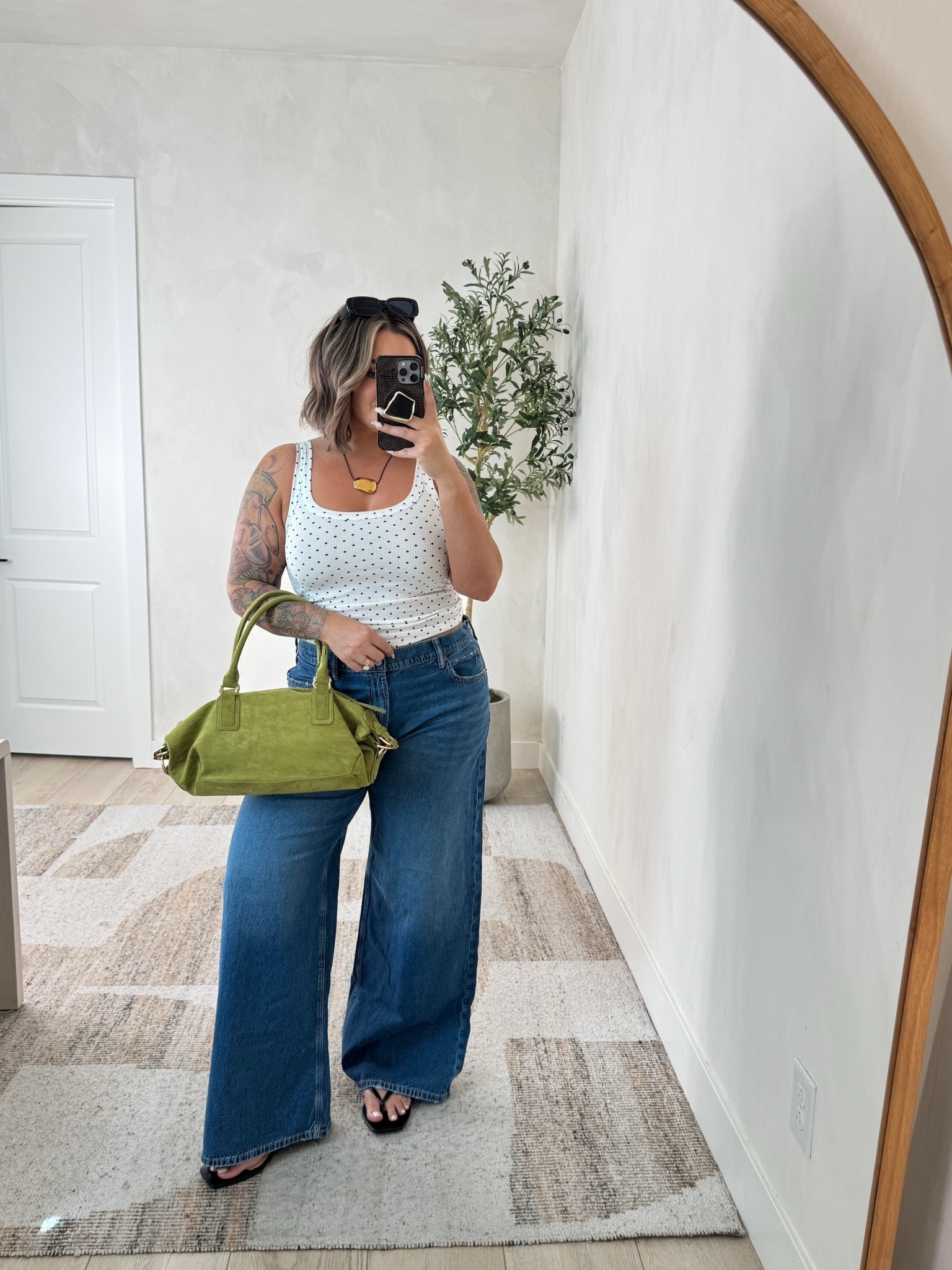Tank M 
Jeans I got a while ago in a 14L they are really big now could def do a 12L 
#jeans #casual 

Follow my shop @shaynaslife on the @shop.LTK app to shop this post and get my exclusive app-only content!

#liketkit 
@shop.ltk
https://liketk.it/63R37

#LTKSaleAlert #LTKMidsize